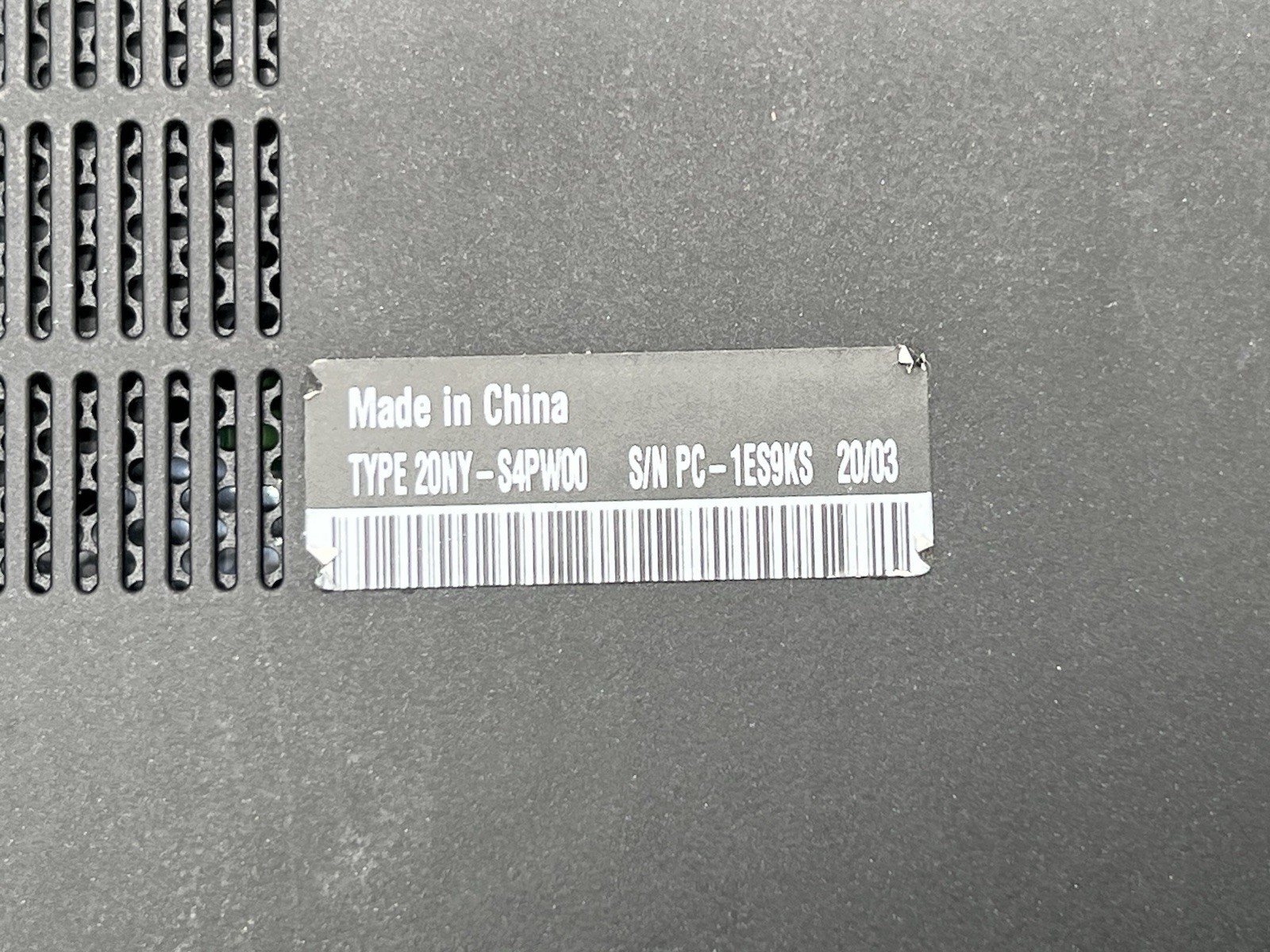 Lenovo ThinkPad T490s, i5-8365U CPU @ 1.60GHz, 16GB RAM-No HDD/OS/Charger