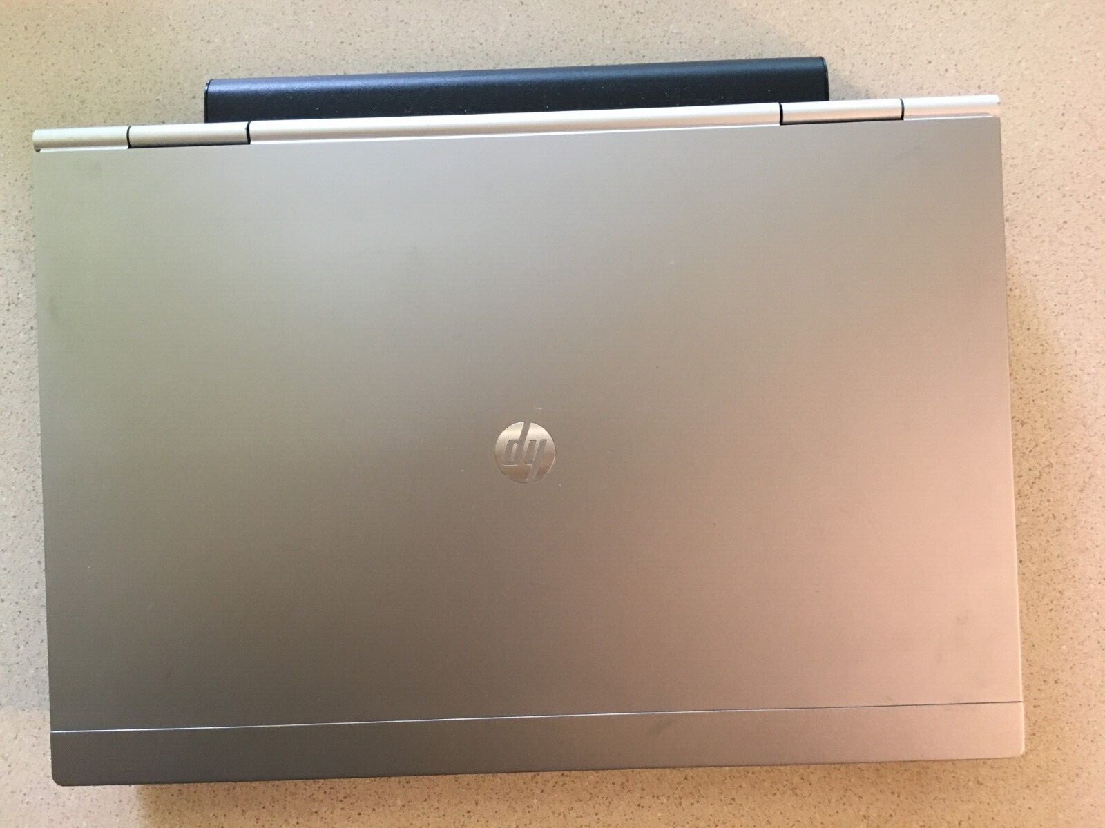 HP 2560P, i7-2670QM, Windows 10 Pro, 1 TB SSD, 16GB Ram, MS Office