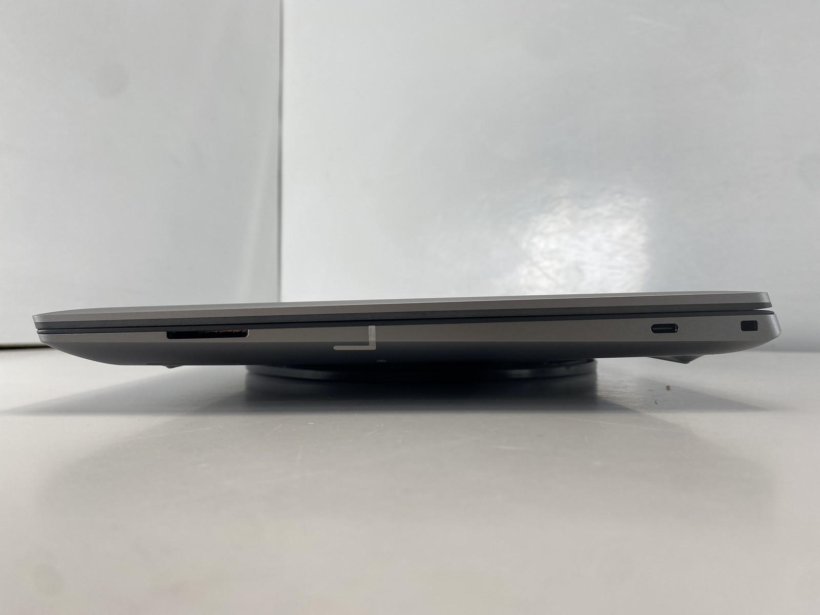 Dell Laptop Precision 5690 16″ Intel Core Ultra 9 185H 1TB- Gray