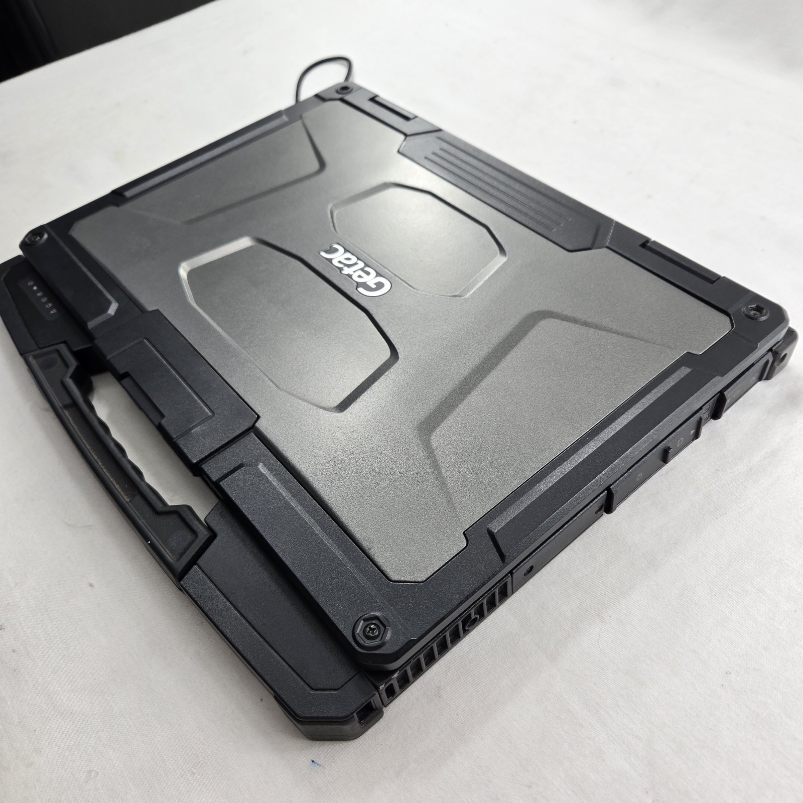 Getac B360 Rugged Laptop i5-10210U 256GB SSD 8GB RAM – 4G LTE – Win11 – Grade B