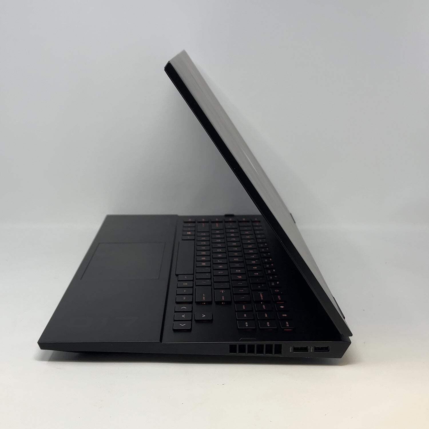 Broken HP Omen 17″ i7-12700H 2.3GHz 64GB RAM 2TB SSD RTX 3070 Ti Bad Trackpad