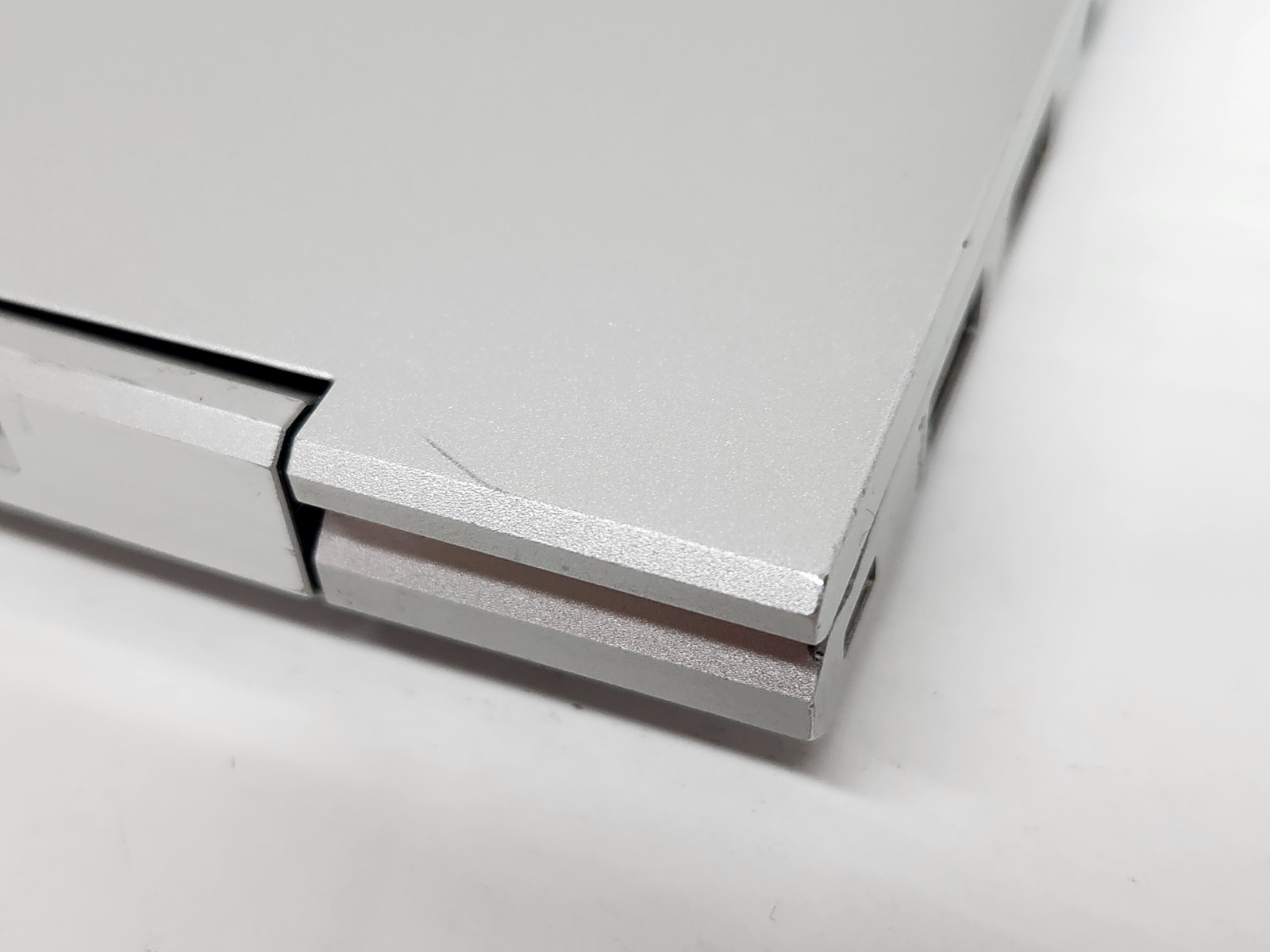 HP EliteBook x360 830 G8 i5-1135G7 16GB 256GB SSD Webcam Backlit FHD Touch Sp1