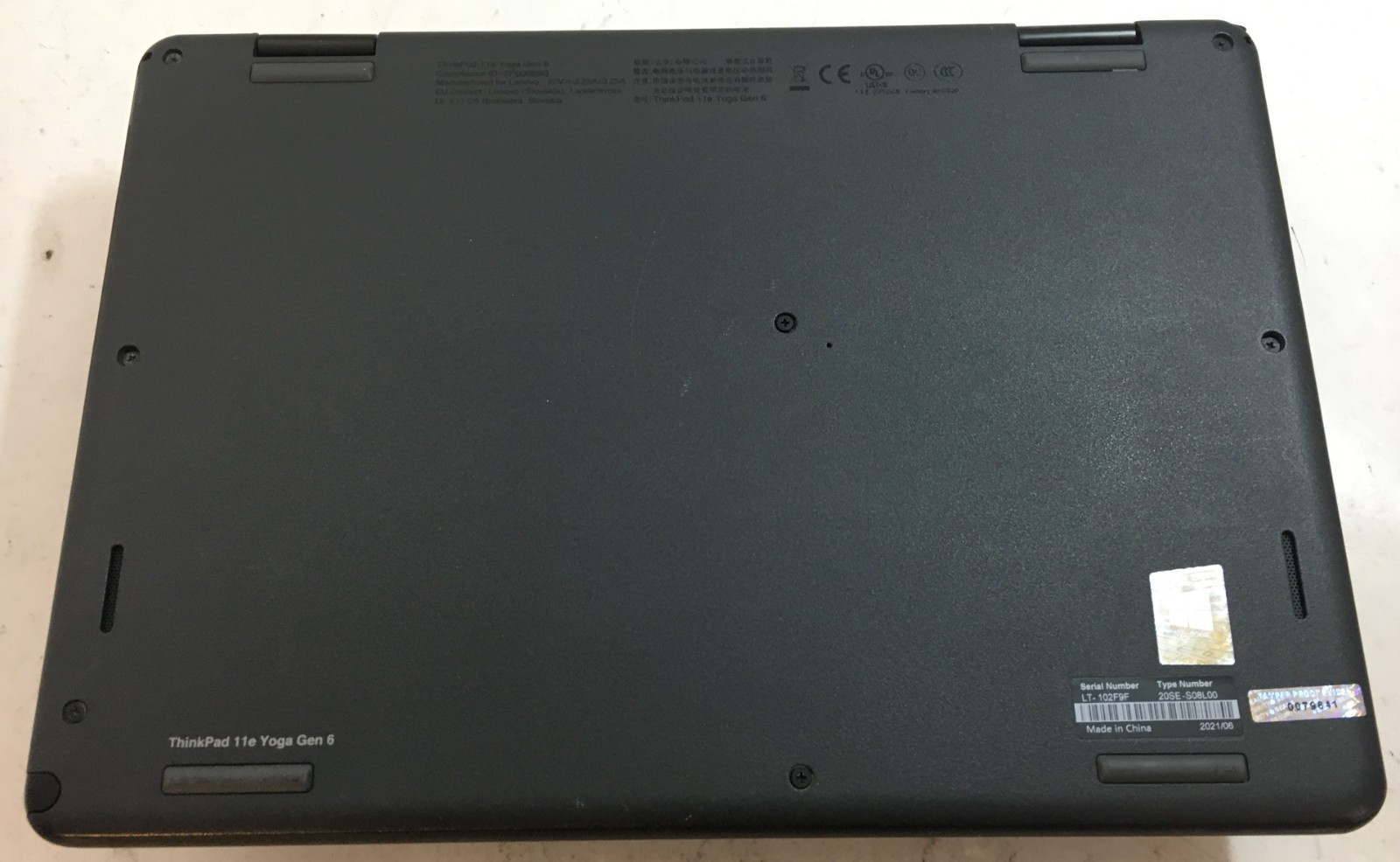 Lenovo ThinkPad 11e Yoga Gen-6 Touchscreen M3-8100Y 1.1GHz 8GB 256 GB SSD Win11