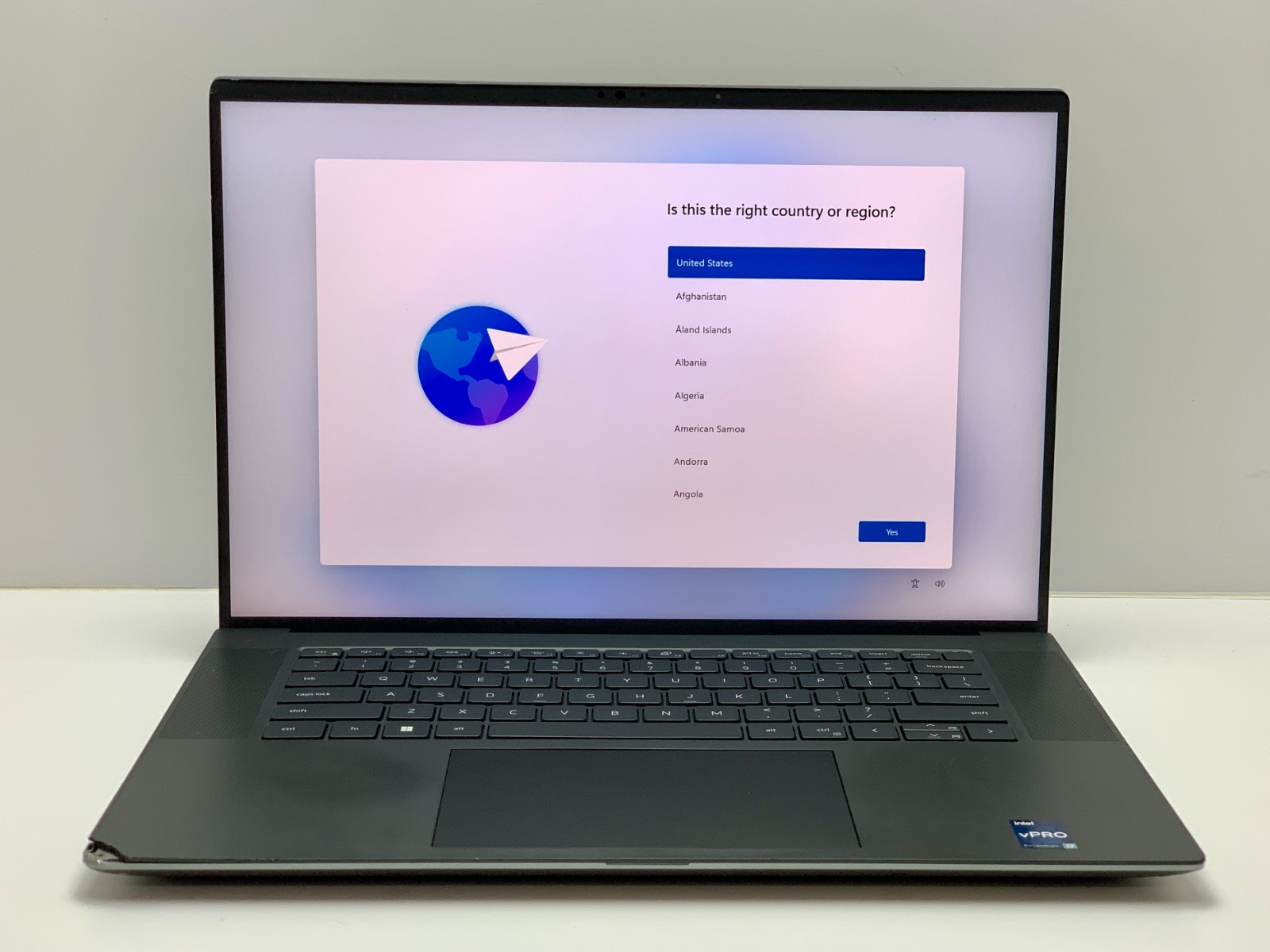 Dell Precision 5680 | i7-13700H | 32GB RAM | 512GB NVMe | Win 11 | READ