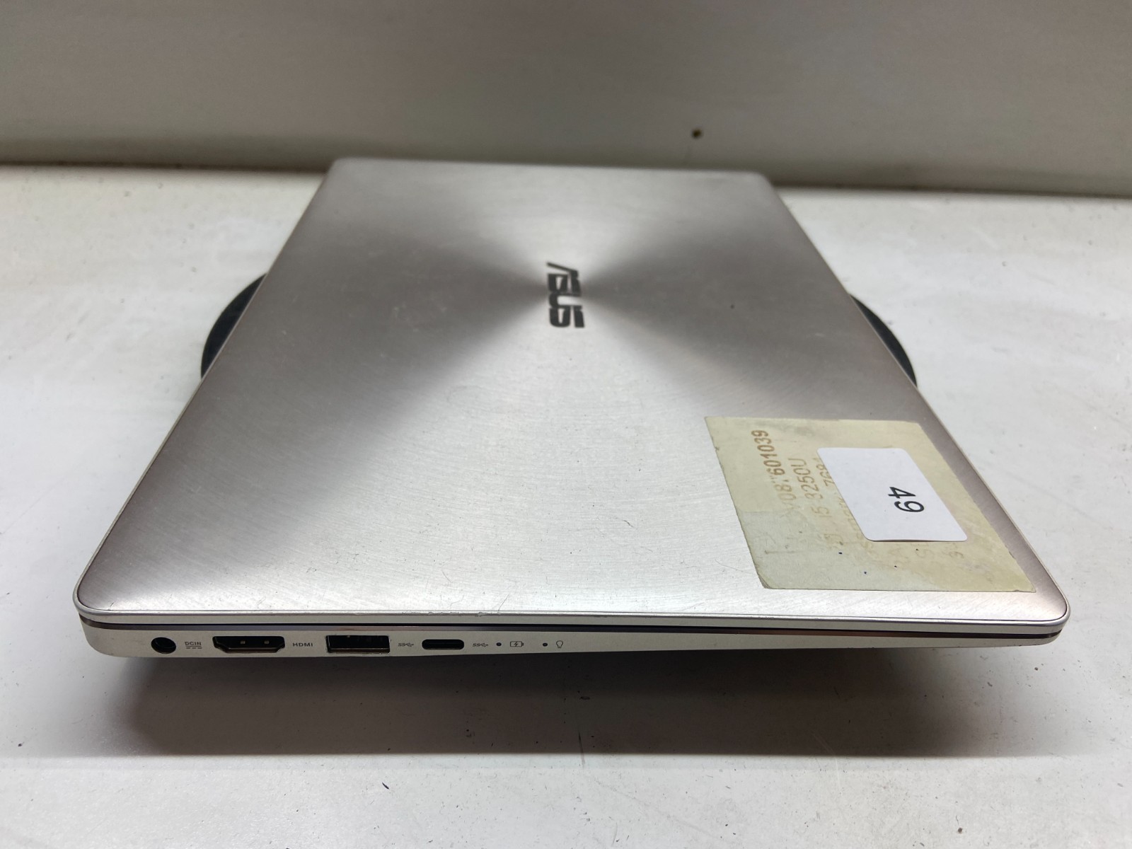 Asus Zenbook UX331U Intel Core i5-8250U 1.6GHz 8GB NO HDD
