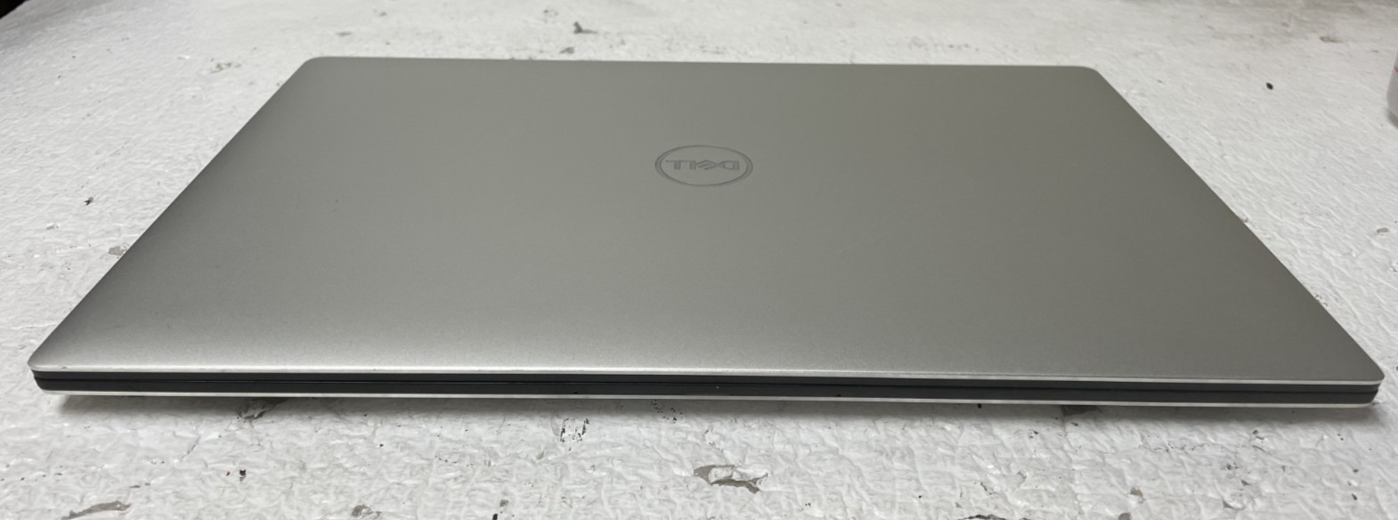 Dell XPS 15 9750 Intel i7-8750H @2.20 8GB RAM NO SSD Touchscreen Parts *READ