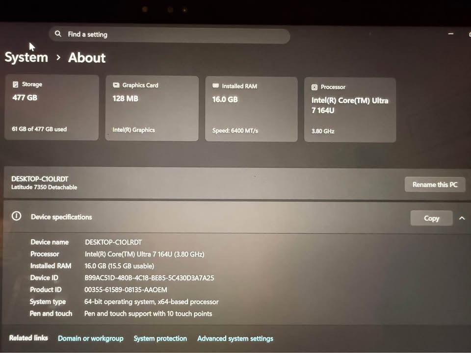Dell latitude 7350 (512GB, 16GB, 164U) – Dell K21M Keyboard – 2 E2222H Monitors