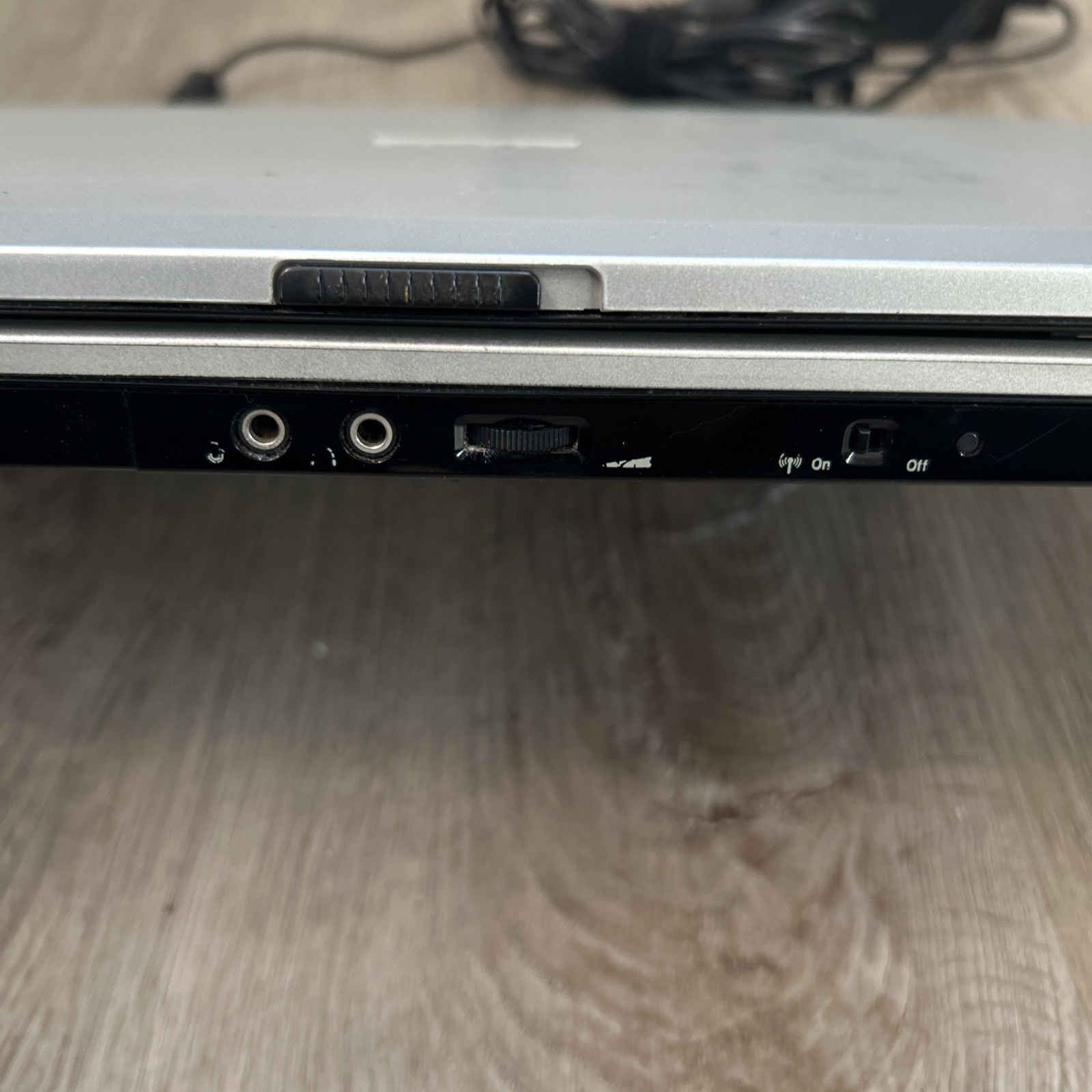 Toshiba Satellite M45-S165 Laptop Intel Centrino 1.5GB RAM 100Gb HDD Works READ