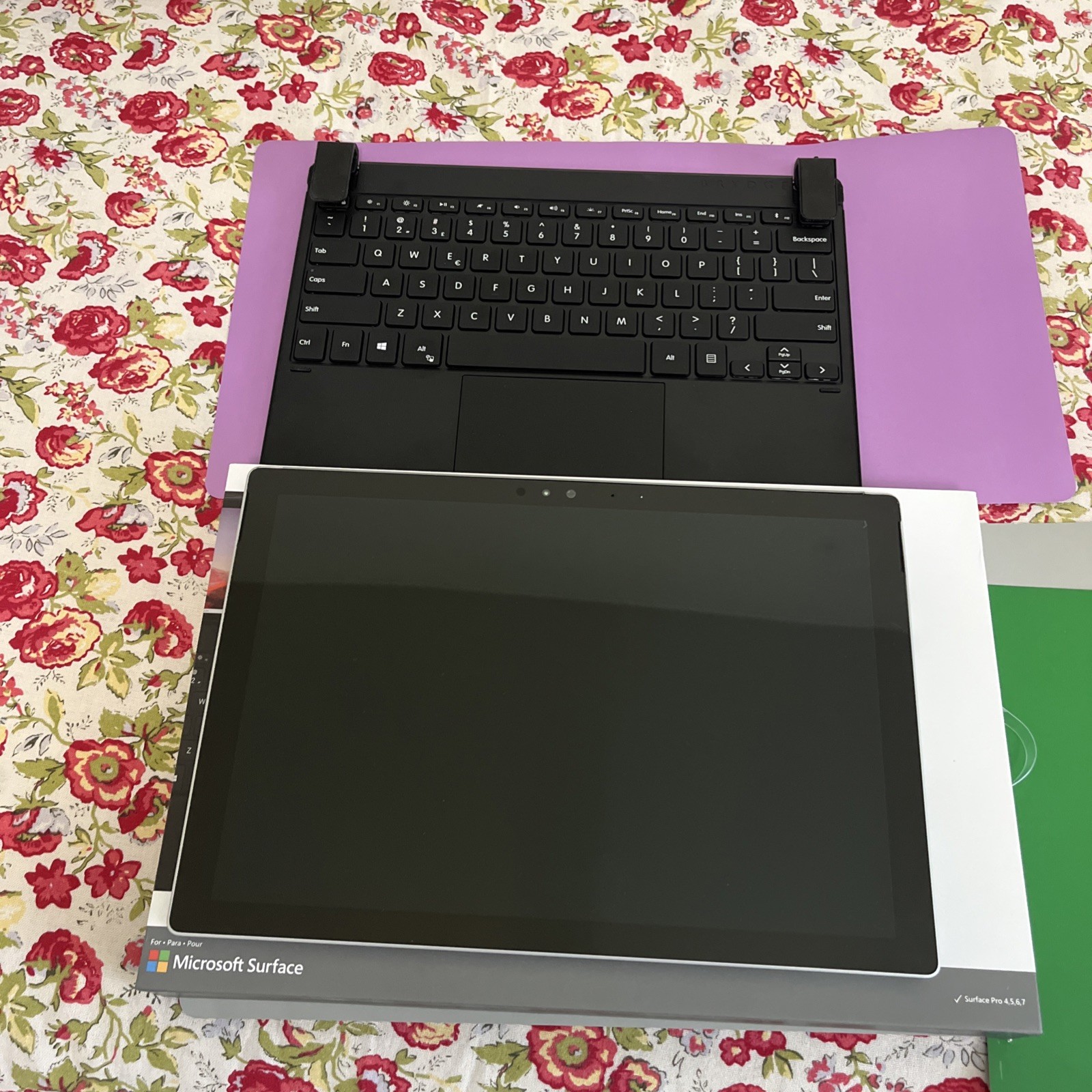 Surface Pro 4 Win 11 With Brydge Wireless Keyboard w/ Touchpad