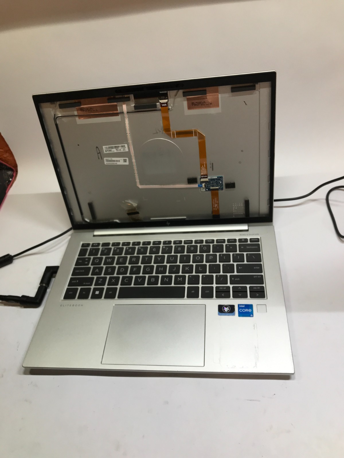 HP EliteBook 840 G9 14″ Intel Core i5 NO RAM NO SSD/OS For Parts NO SCREEN _ DW