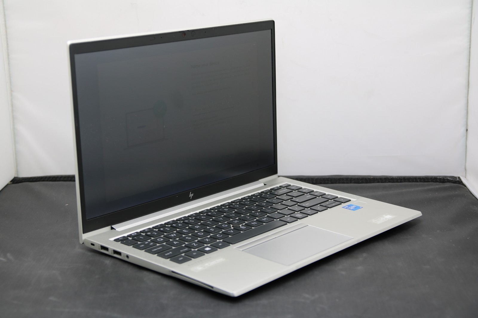 HP EliteBook 840 G8 – i5-1145G7 – 16GB, 512GB – Windows 11 Pro 14″, with Adapter