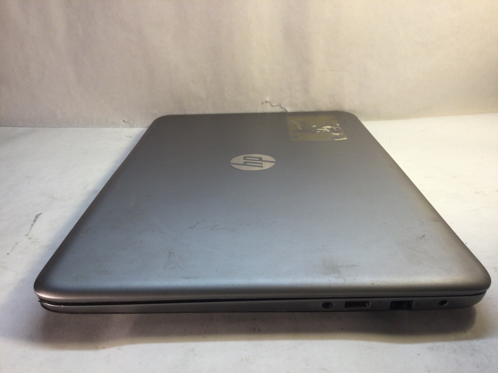 HP ENVY M6 SleekBook 16″ Laptop Intel Core i5 4th Gen. -DOES NOT POWER -MZ