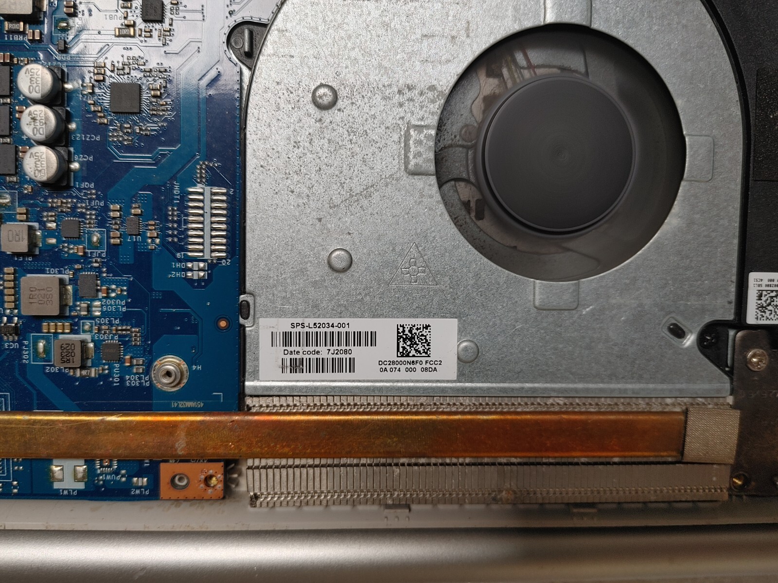 HP AMD Ryzen 3 3250U with Redeon Graphics @ 2.60GHz, 4GB RAM , NO HD FOR PARTS