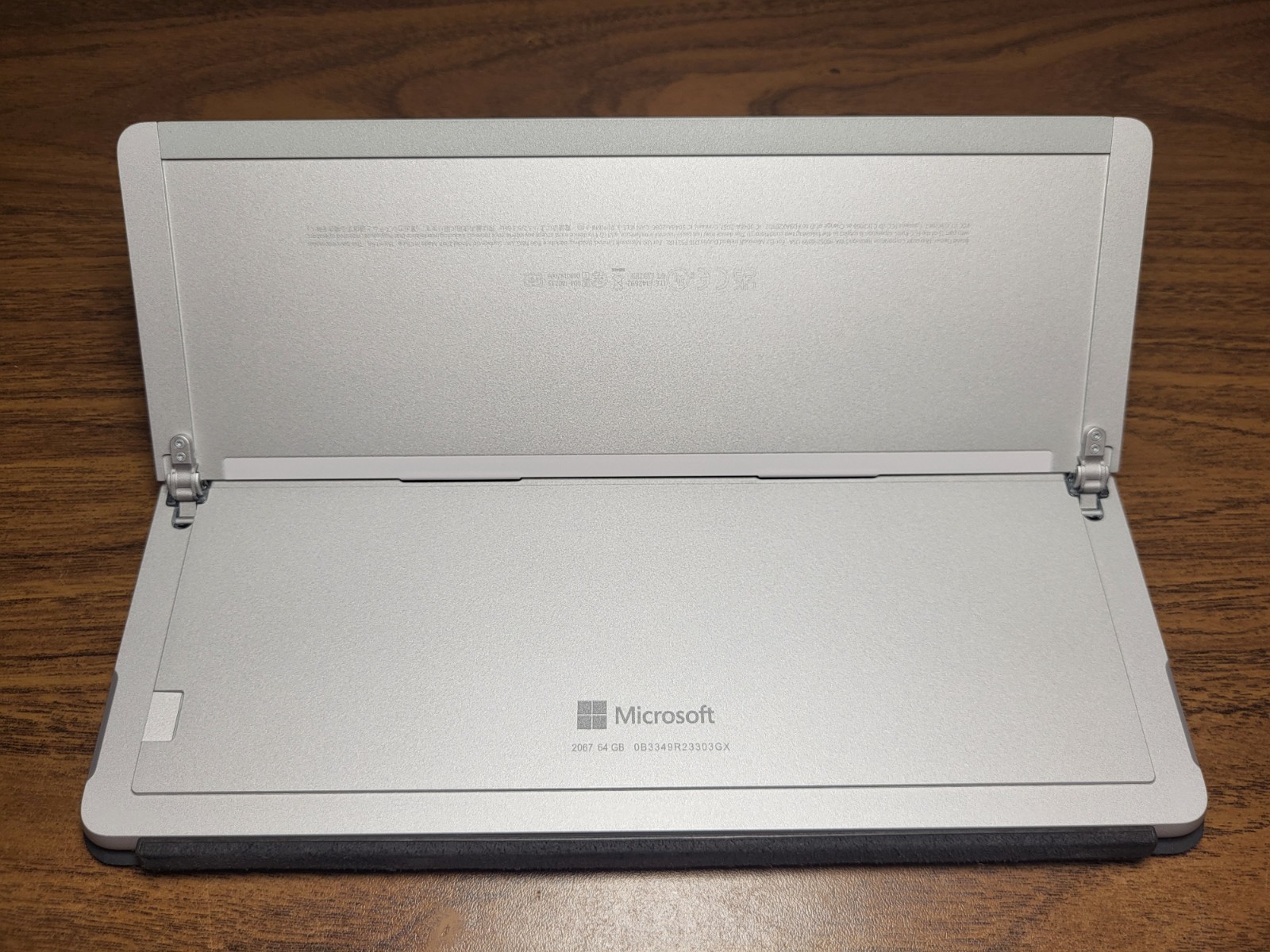 Microsoft Surface Go 4 Business N200 8GB 64GB w/ Type Cover Battery Health 94.2%