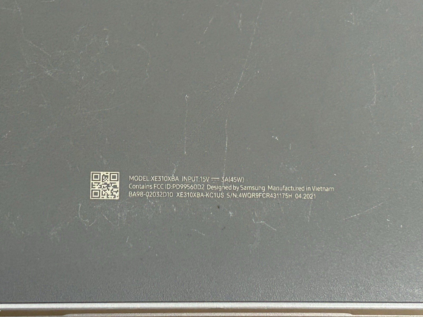 SAMSUNG XE310XBA Chromebook 4 11.6″ , NO Power Cable(Poor Surface)