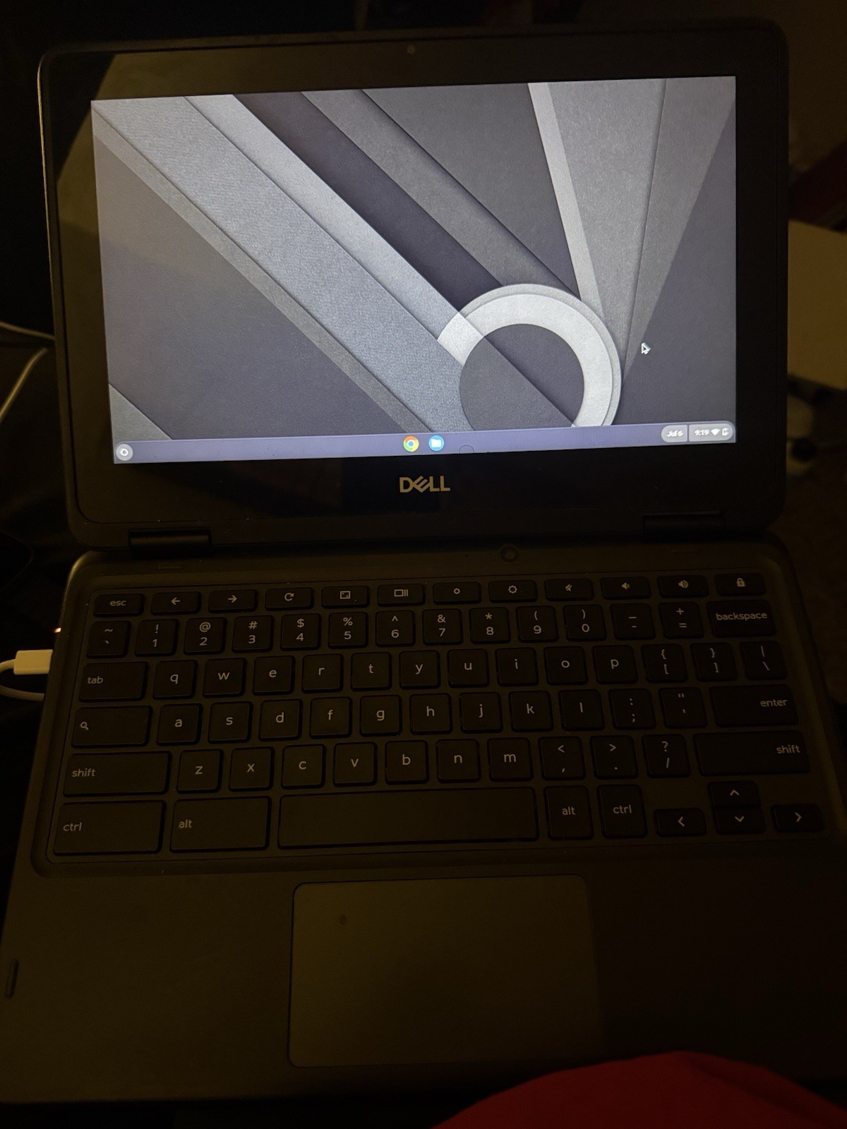 Dell Chromebook 3100 2-in-1 Convertible Laptop Tablet Chrome OS TOUCHSCREEN