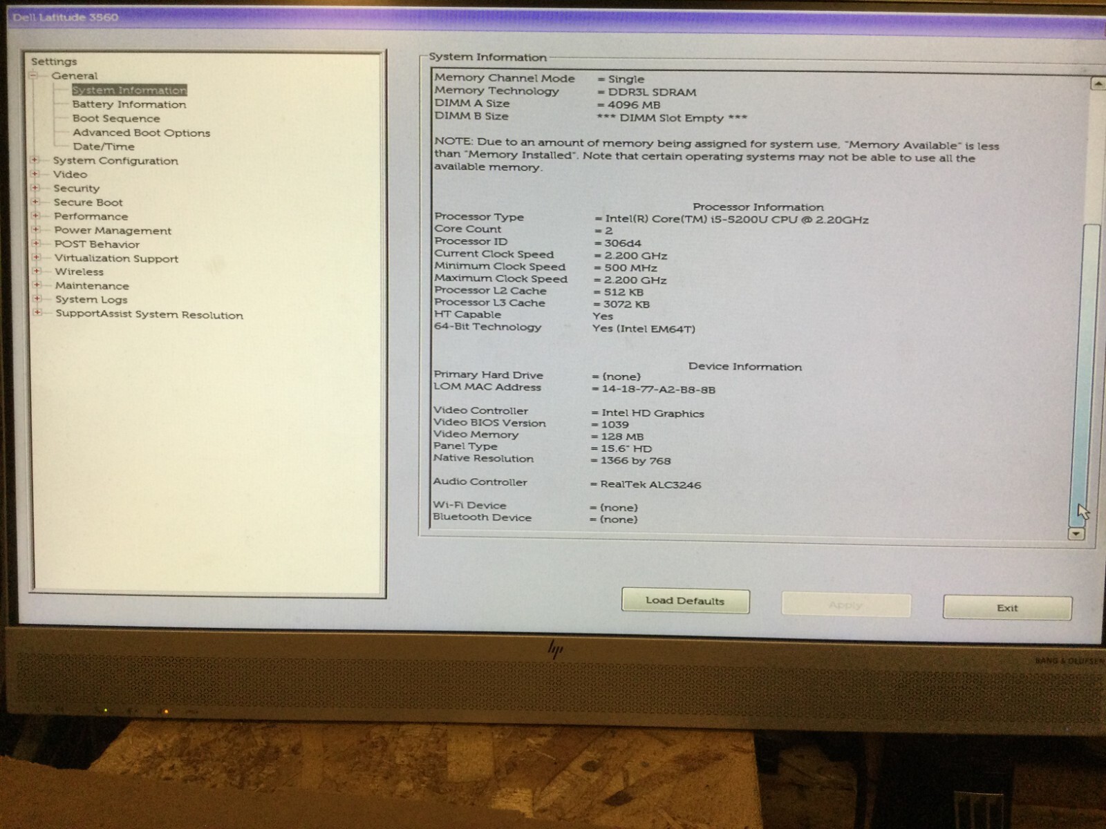 Dell Latitude 3560 15.6″ / Intel Core i5-5200U @ 2.20GHz / (CRACKED!) MR
