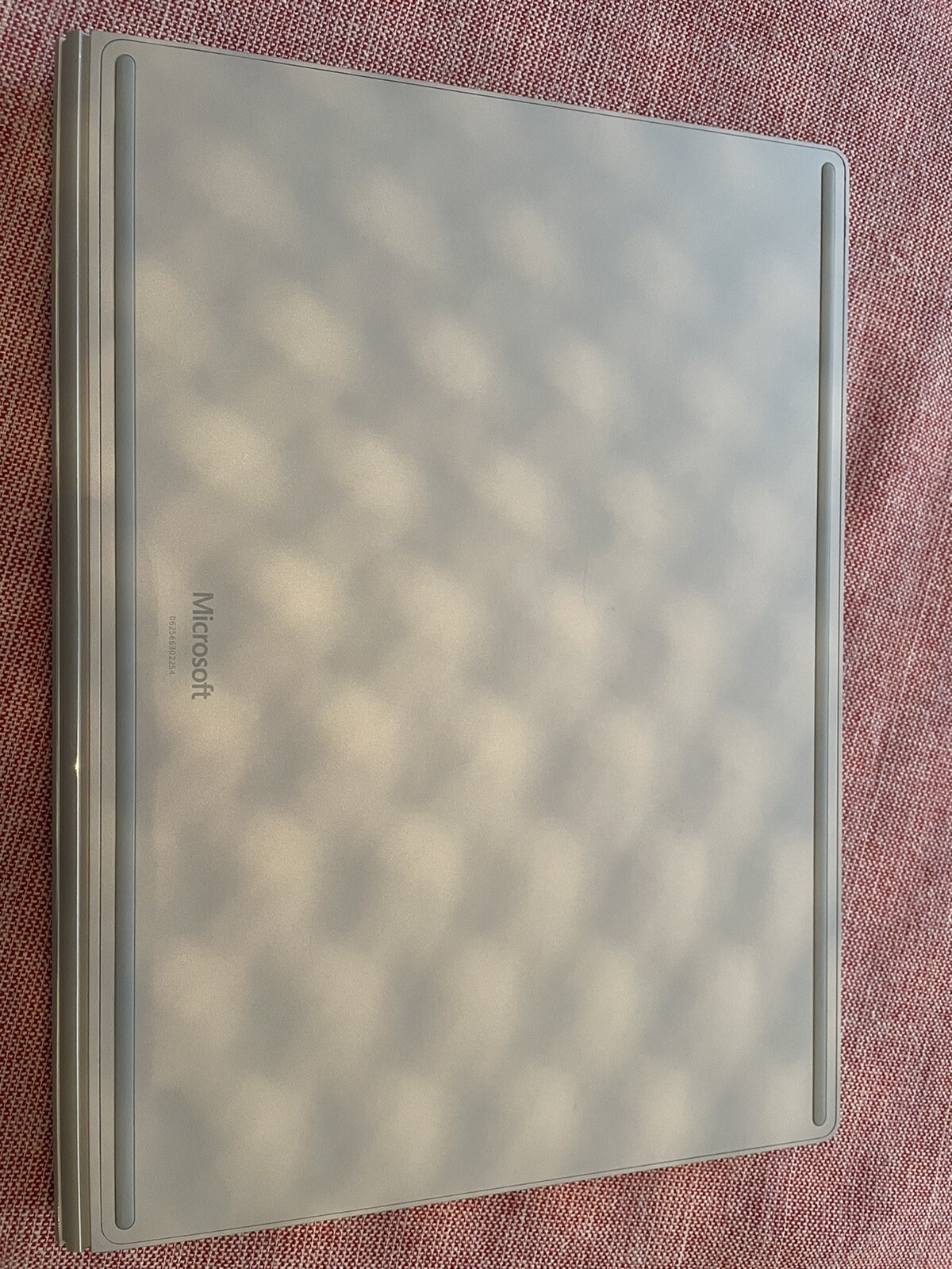 Microsoft Surface Book 3 13.5″ (256GB SSD, Intel Core i5 10th Gen., 3.70 GHz,…