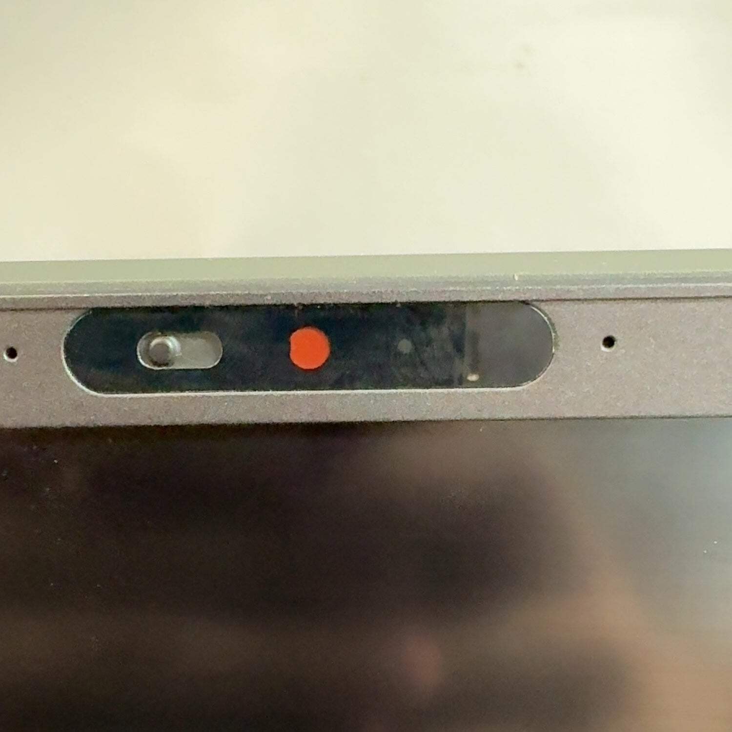 Dell Latitude 7400 13.3″ i5-8365U 2.0GHz 8GB RAM 256GB SSD
