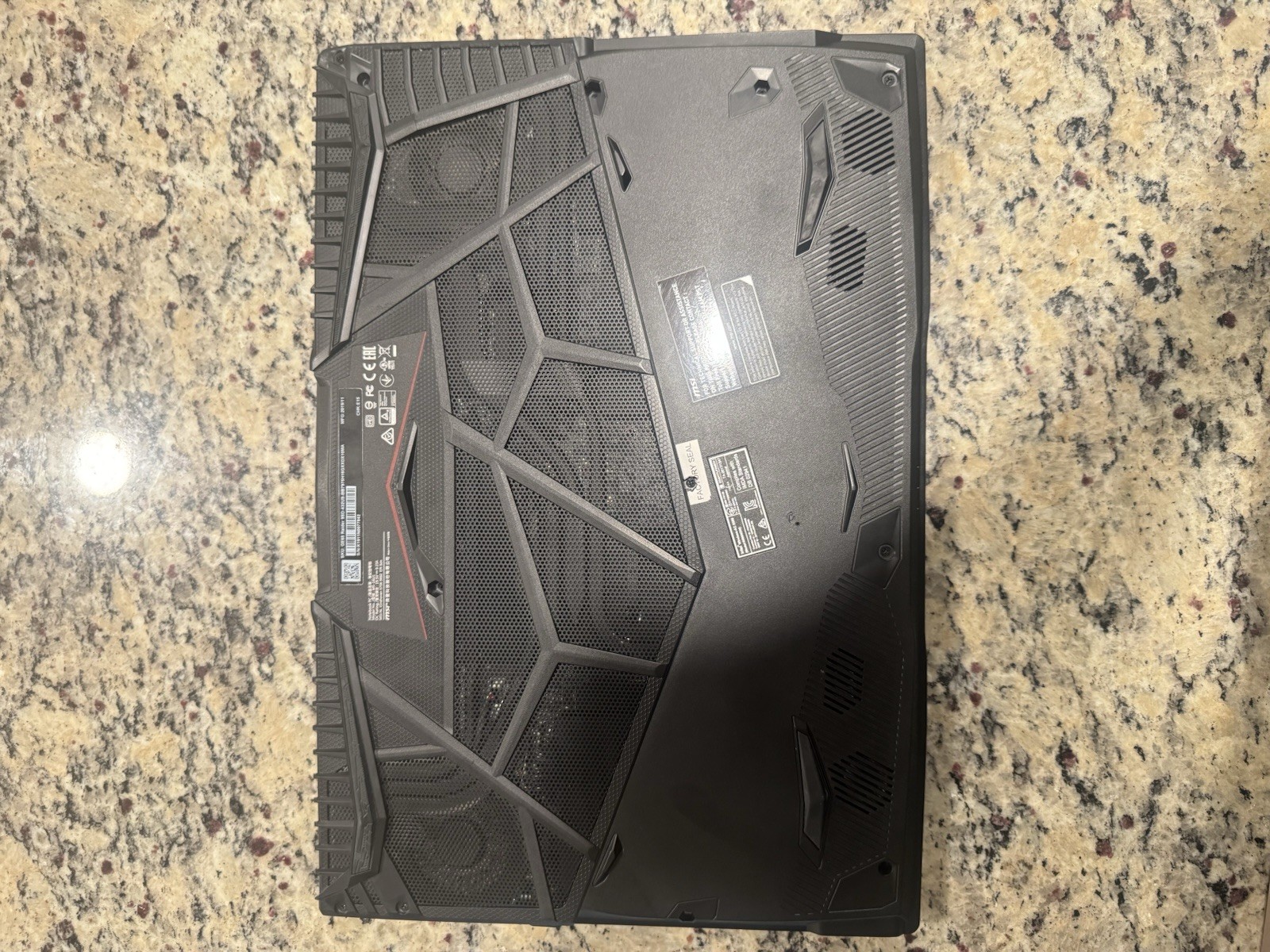 MSI GE65 Raider 9SD Gaming 15.6″ i7 9th Gen 16GB 477GB SSD GTX 16