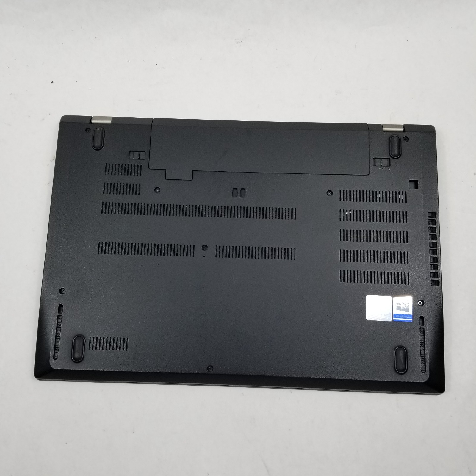 Lenovo ThinkPad T580 Core i7-8550U 1.80GHz 8GB RAM 256GB SSD Win 11 Pro *Read*