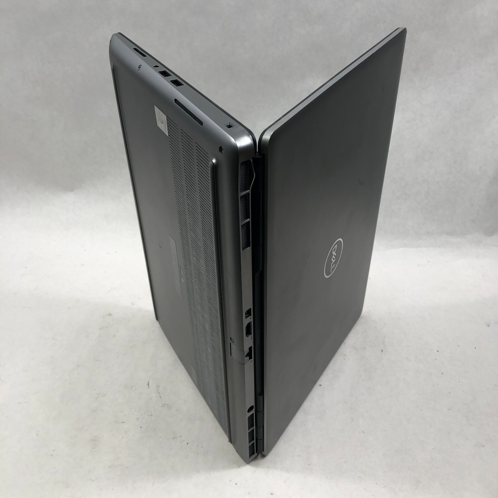 DELL PRECISION 7560 FHD Core i7-11850H 32GB RAM 512GB SSD RTX A3000 No OS