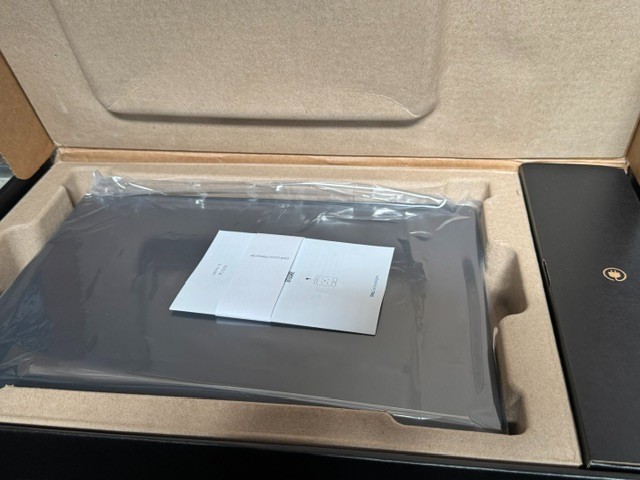 Dell Pro 16″ Multi-Touch FHD Core 7 150U 16GB 512GB SSD WiFi 6E Windows 11 Pro