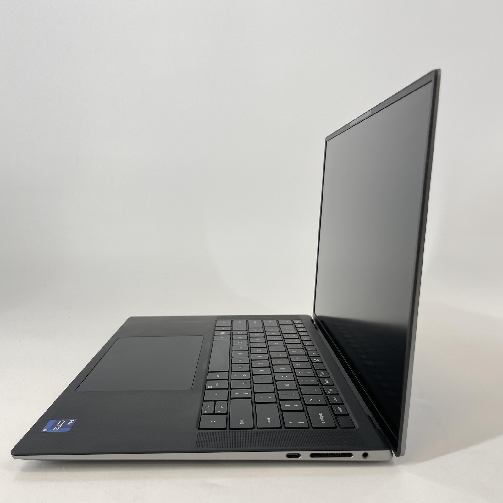 Dell Precision 5570 15.6 Gray FHD+ 2.5GHz i9-12900H 8GB 1TB SSD NVIDIA RTX A2000