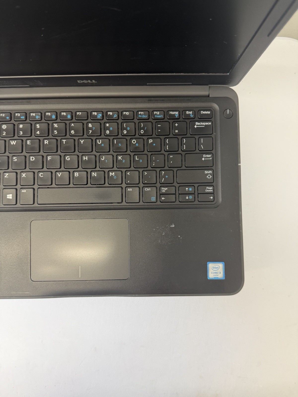 Dell Latitude 3380 Laptop – Good Screen – Intel i3-6006U – RAM 4GB – Read Des