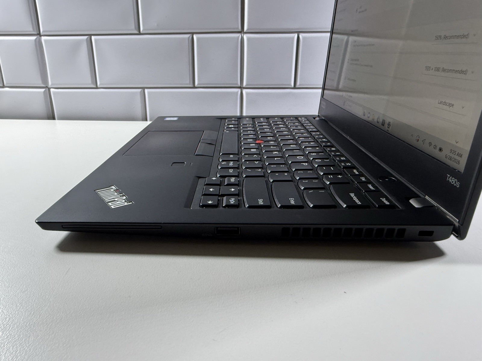 Lenovo ThinkPad T480s 14″ FHD i7-8550U 8GB RAM 512gb NVME WIN 11 PRO TOUCH