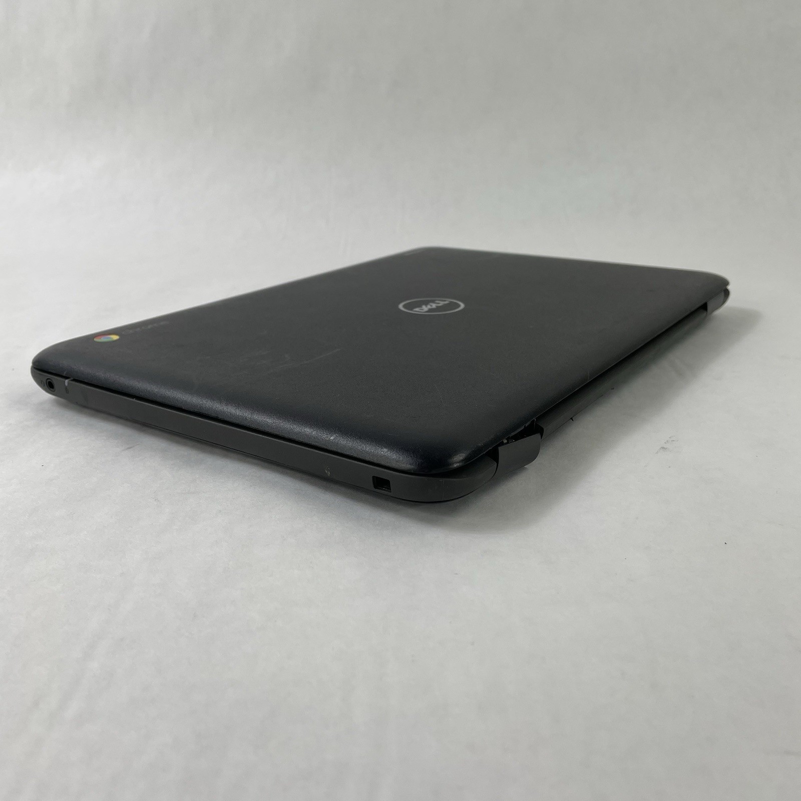 Dell Inspiron 3181 11.6″ Celeron N3060 1.60 GHz 4 GB RAM 16 GB HDD No AC – READ