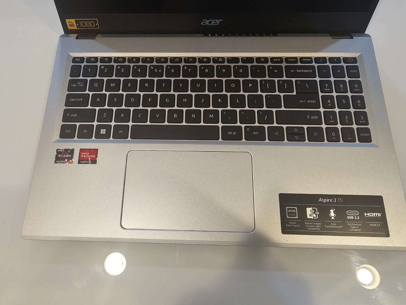 Acer Aspire 3 15.6″ (256GB SSD, Intel Core i5-1235U, 2.40GHz, 8GB) Laptop…
