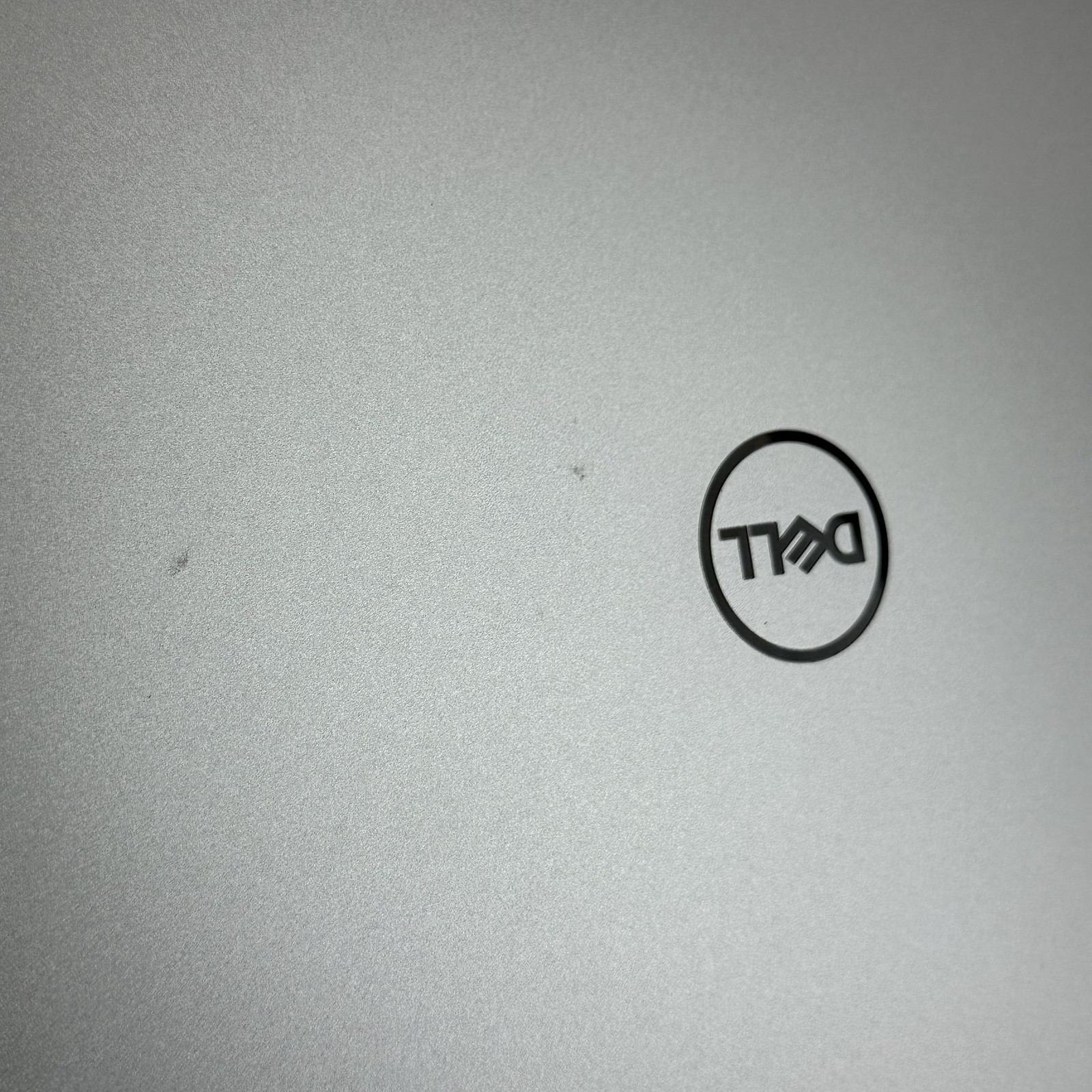 Dell XPS 13 9305 Silver FHD i7-1165G7 2.80GHz 16GB 512GB SSD Bilingual Keyboard