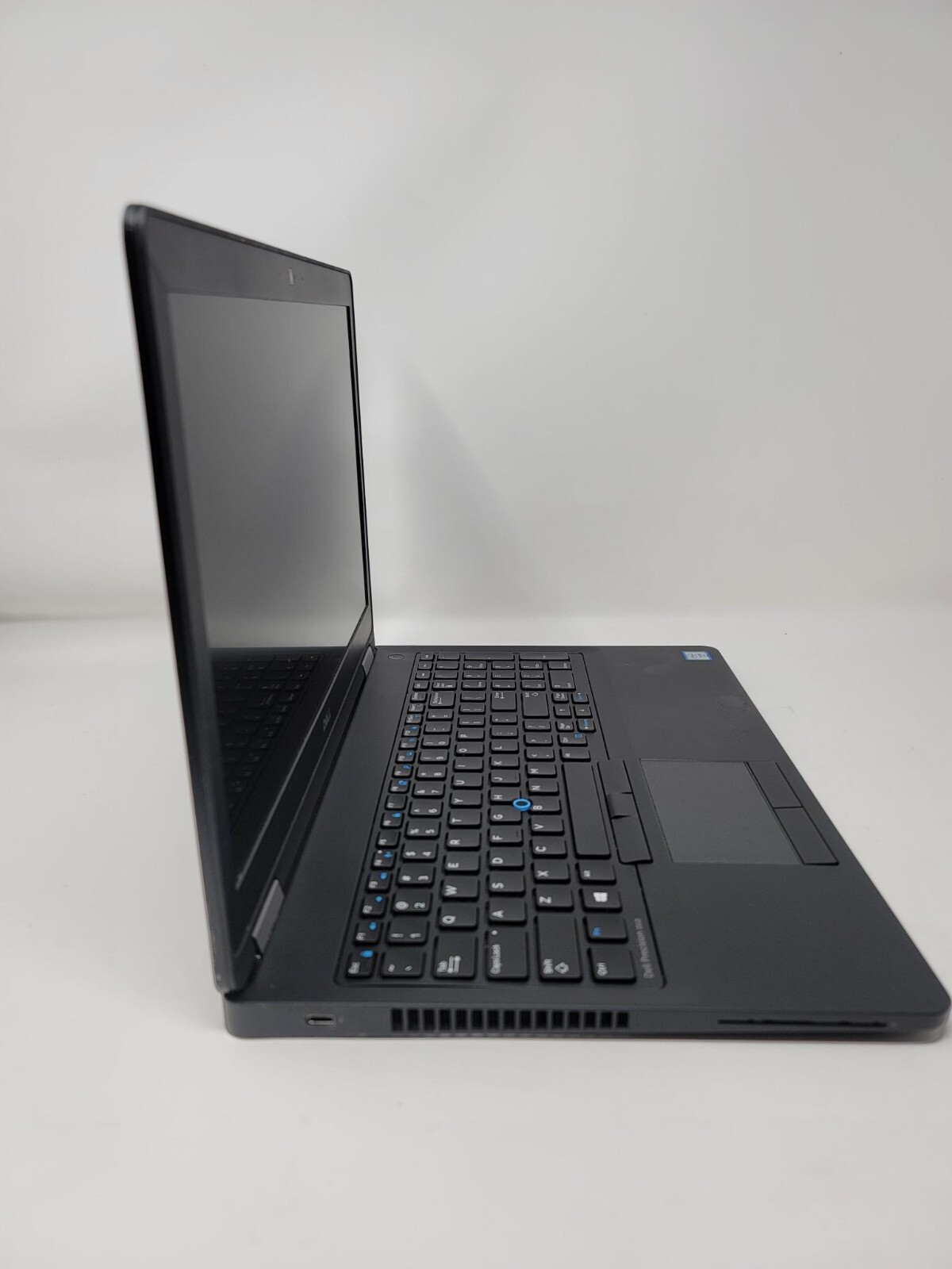 Dell Precision 3510 HD 15.6 Intel Xeon E3-1505M V5 No RAM/No HDD No OS For Parts