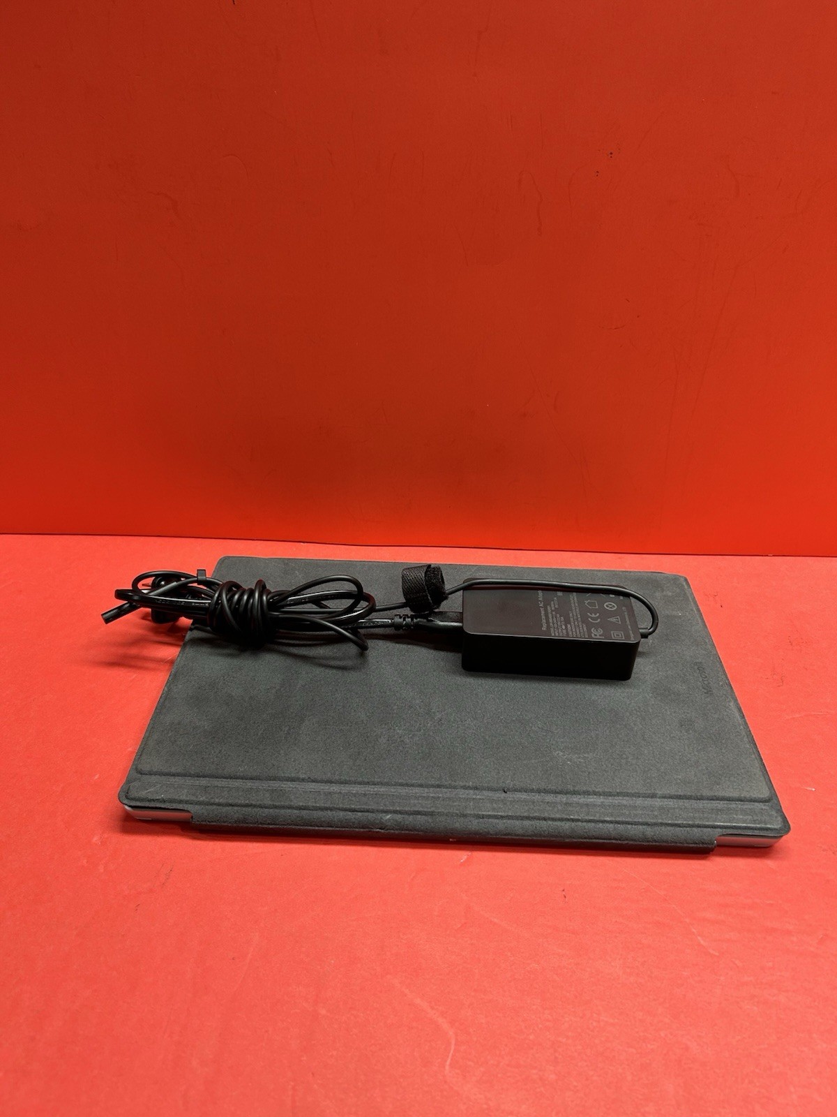 Microsoft Surface Pro 6 13” 1796 Tablet 8th i5‑1.7GHz 8GB 256GB Windows 11pro
