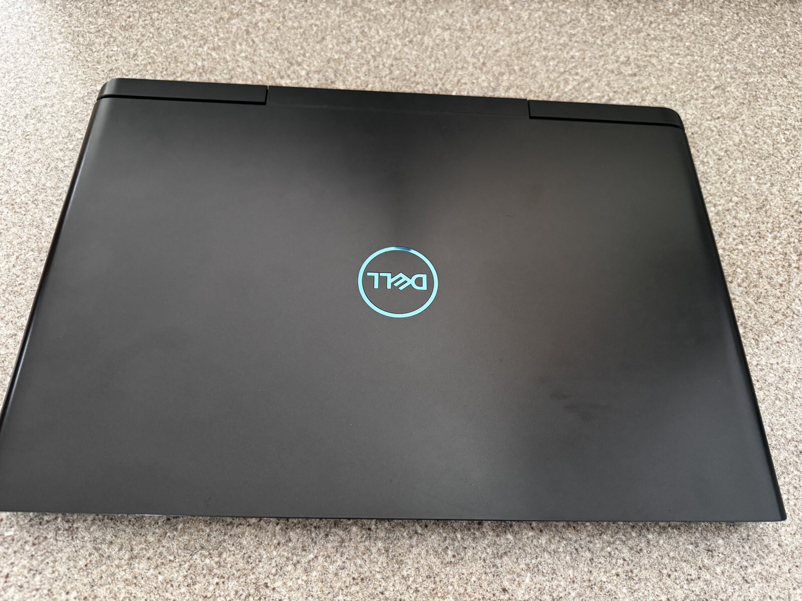 Dell G7 7588 15.6″ (256GB SSD, Intel Core i7-8750H, 2.20GHz, 8GB RAM, NVIDIA…