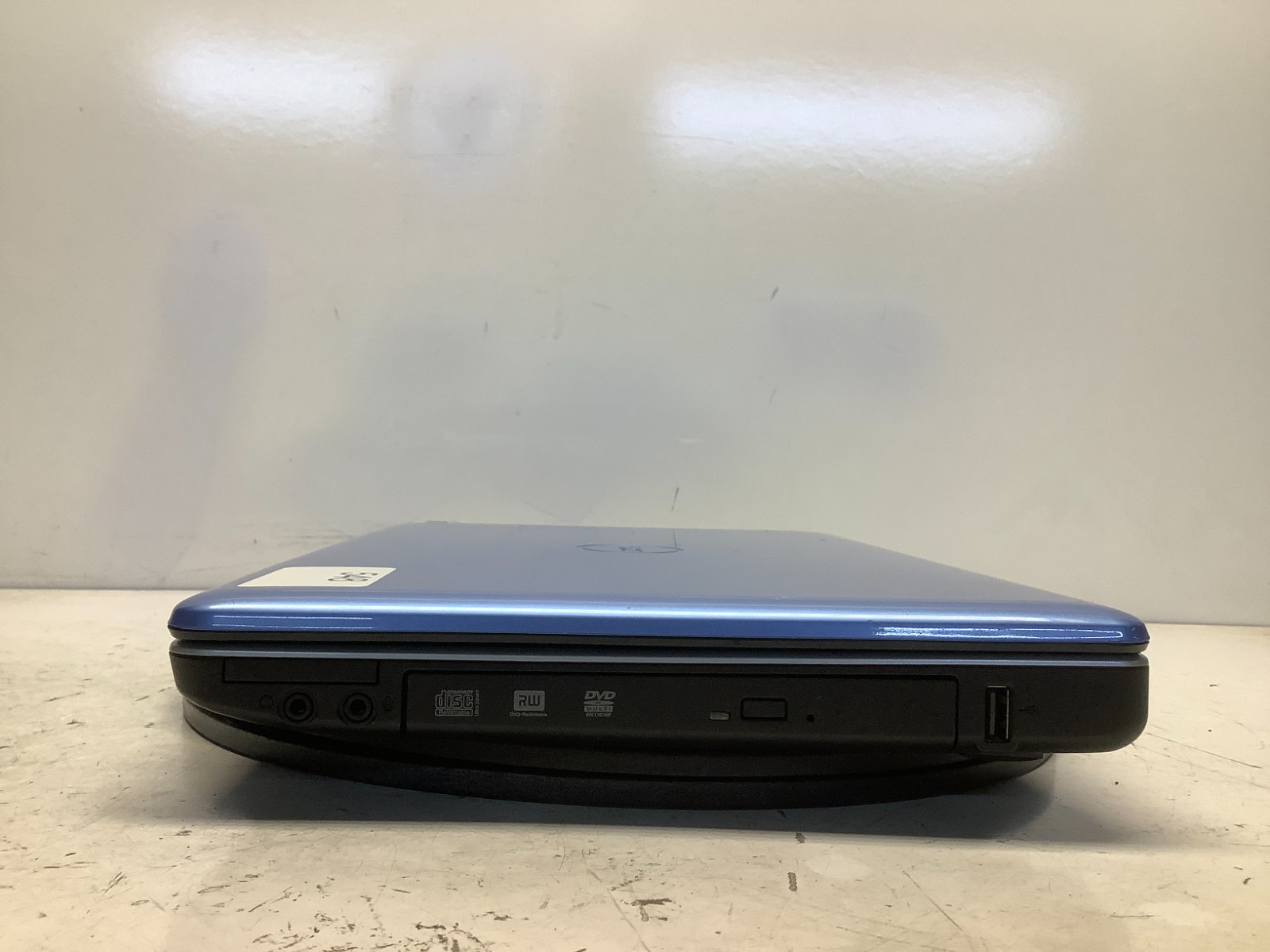 Dell Inspiron 1440 Intel Pentium Dual-Core T4400 2.2GHz 4 GB NO HDD READ