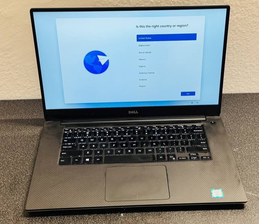 Dell XPS 15 Laptop Intel Core i7 6700HQ 2.6GHz 16GB RAM 512GB SSD Win 11pro