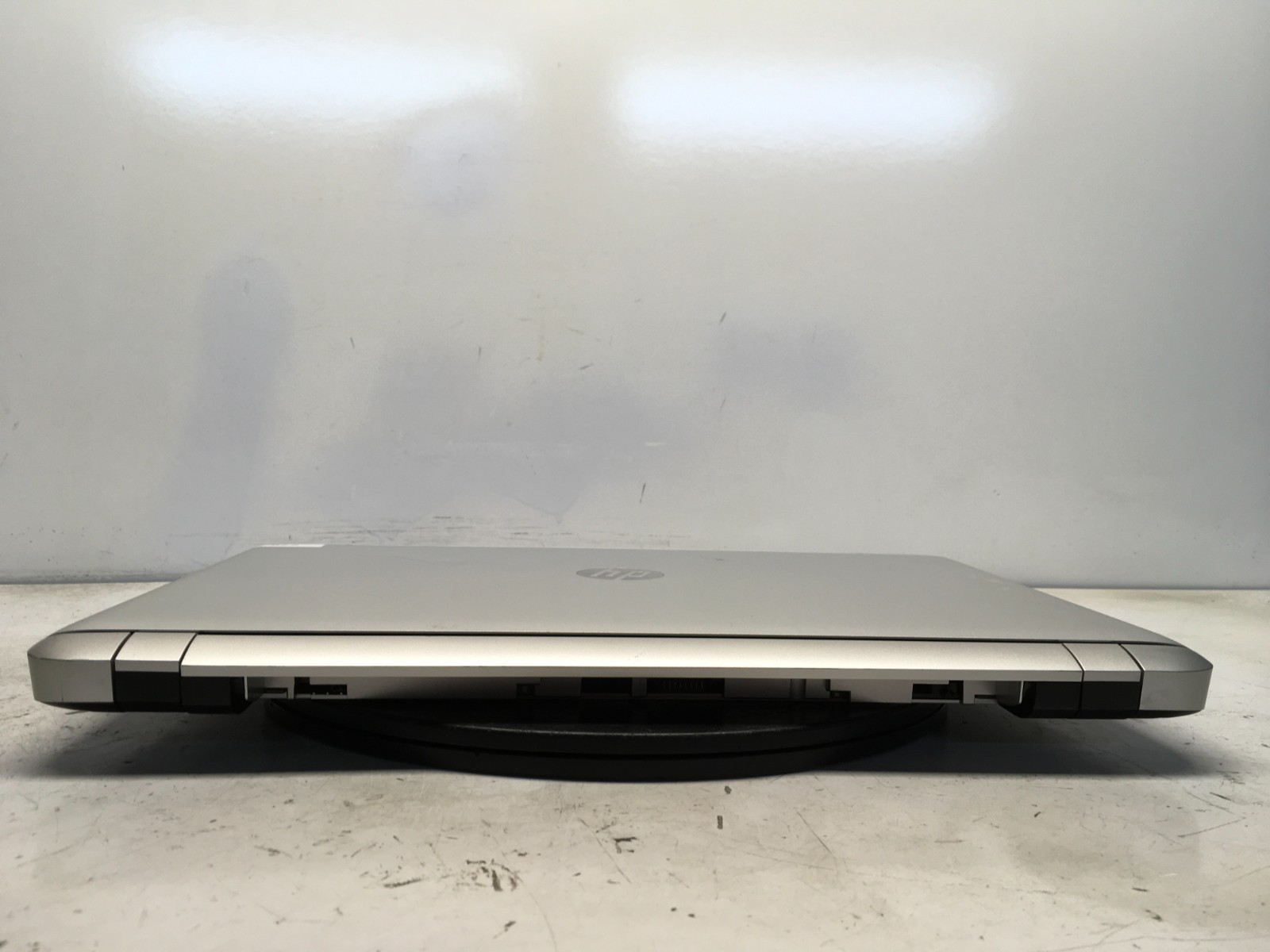 HP Envy 17T-S000 Intel i7-6500U 2.5GHz 16 GB NO HDD Nvidia GeForce 940M