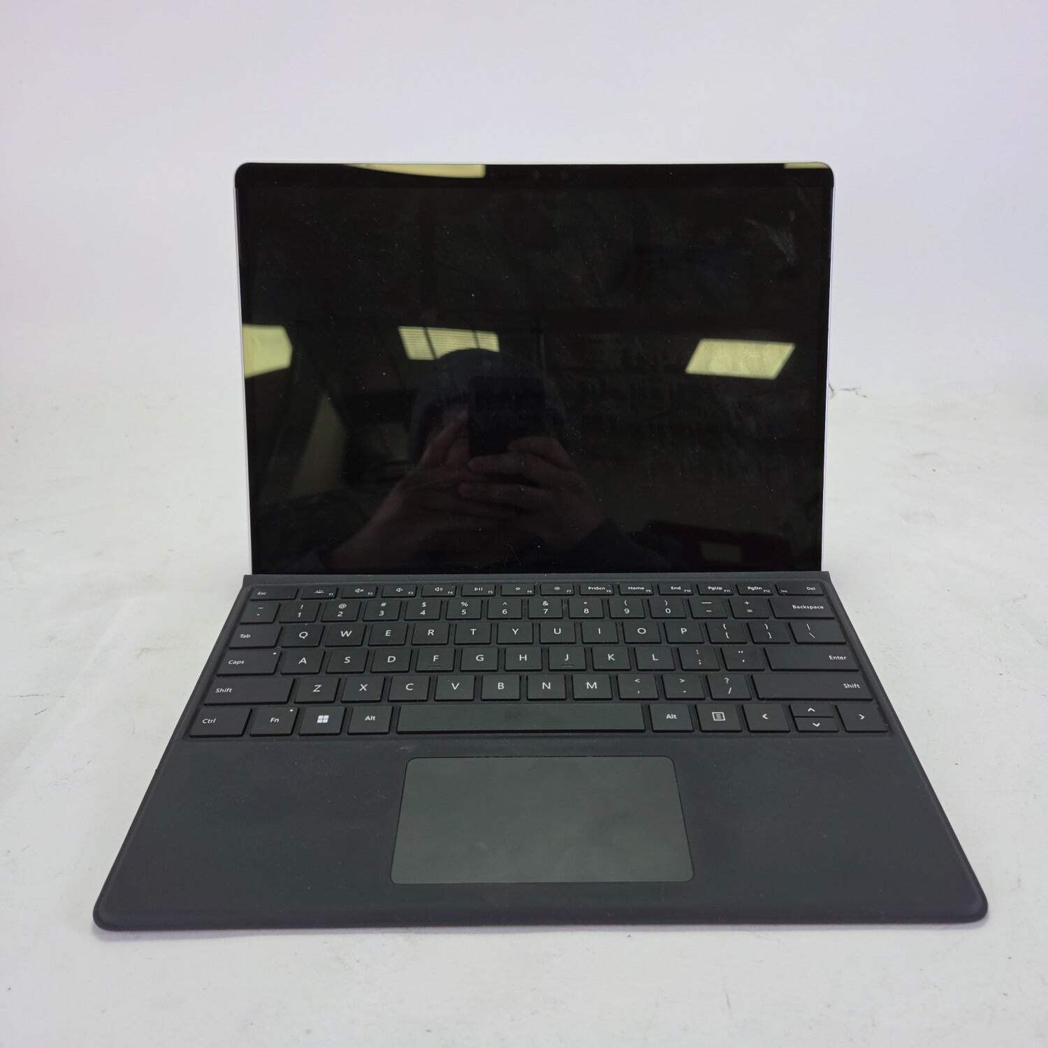 Microsoft Surface Pro X 2010 13″ Microsoft SQ2 3.1GHz 16GB RAM 1TB SSD