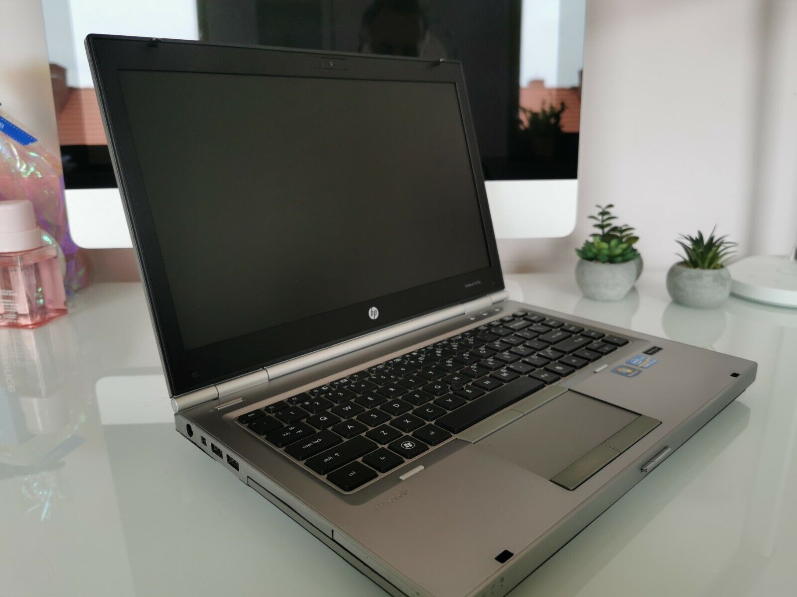 Business HP Elitebook 8470P i5-3320M Max 3.3GHz 1600x900px HD+ DVD-RW Win10 Pro