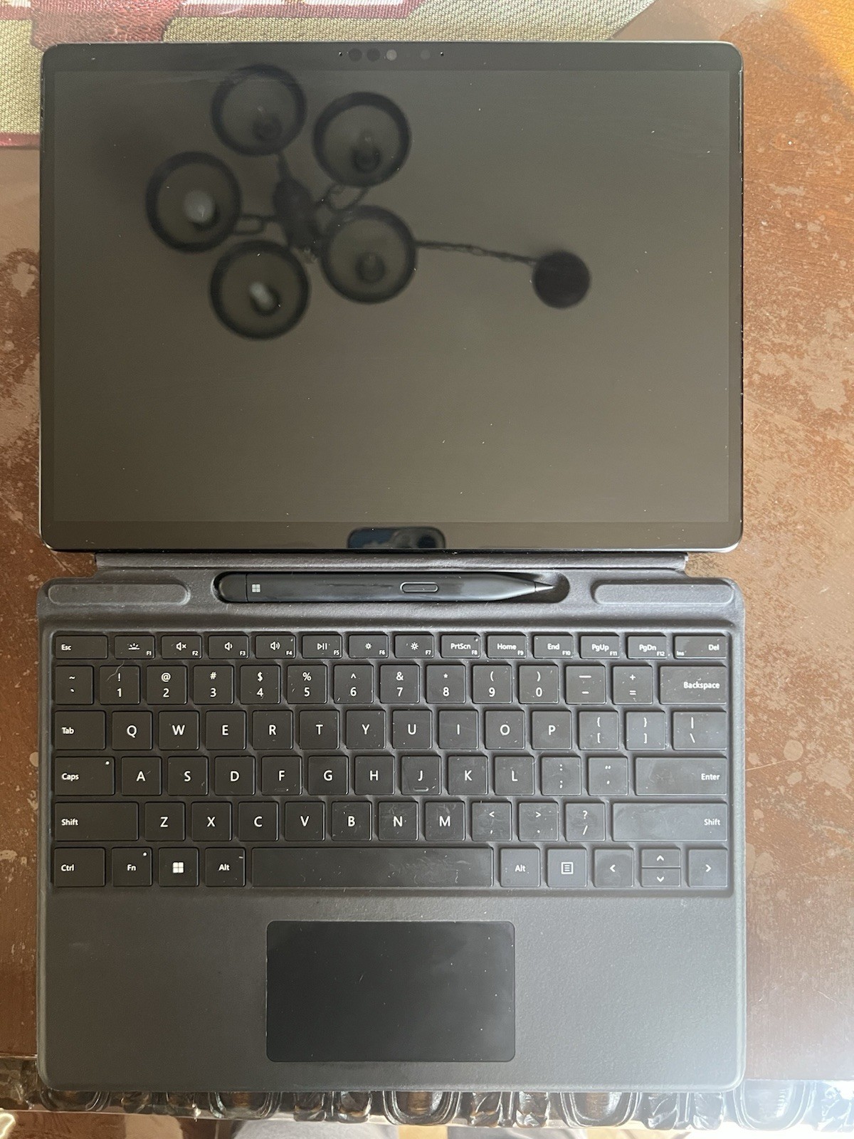 Microsoft Surface Pro x SQ1