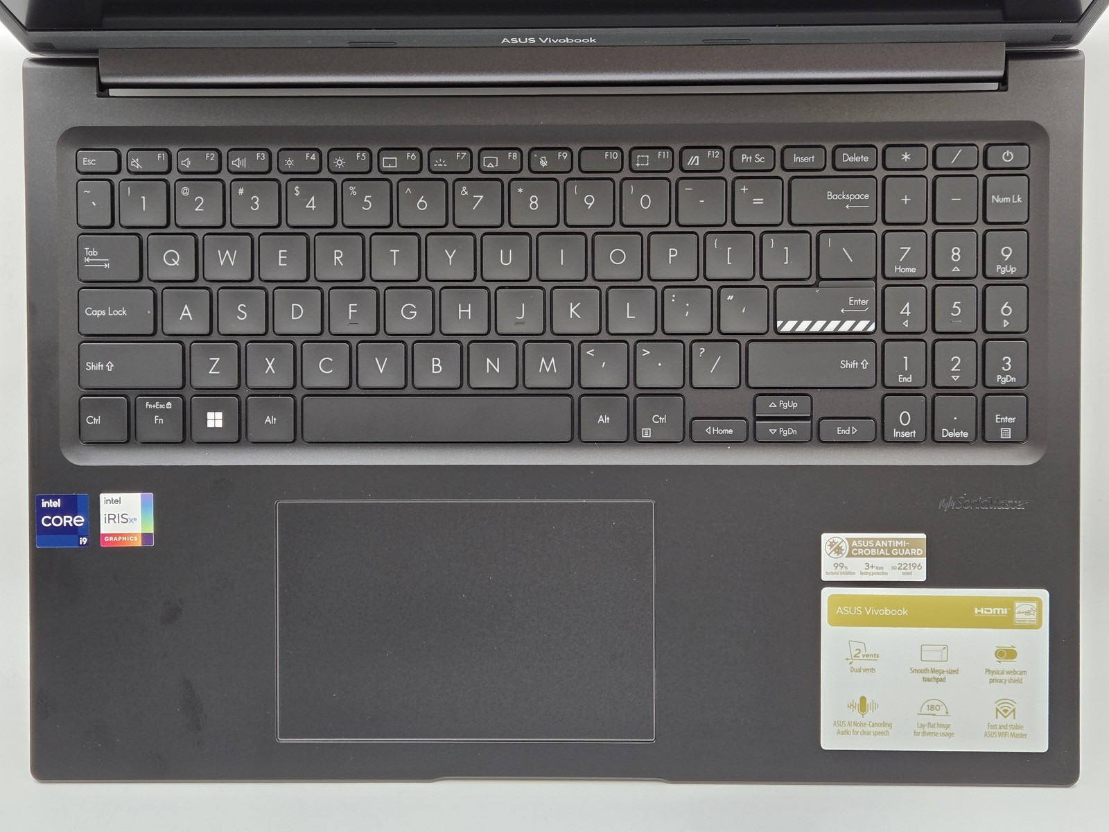 ASUS Vivobook 16 (F1605) 16″ FHD+ I9-13900H 1TB SSD 32GB W11P Webcam Backlit