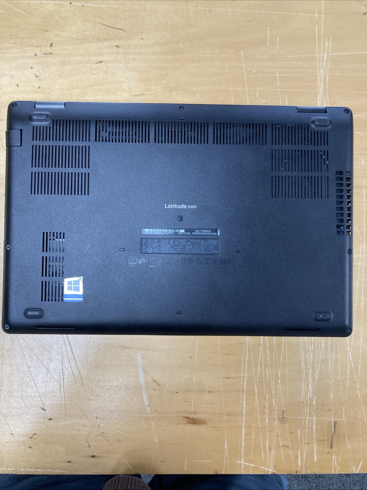 Dell Latitude 5401 14″ i7-9850H 8GB RAM No SSD No OS #2006