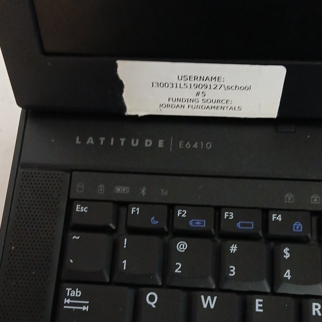 Dell Latitude E6410 14″ Black Laptop i5 2.40GHz 4GB RAM 250GB HDD BT WiFi