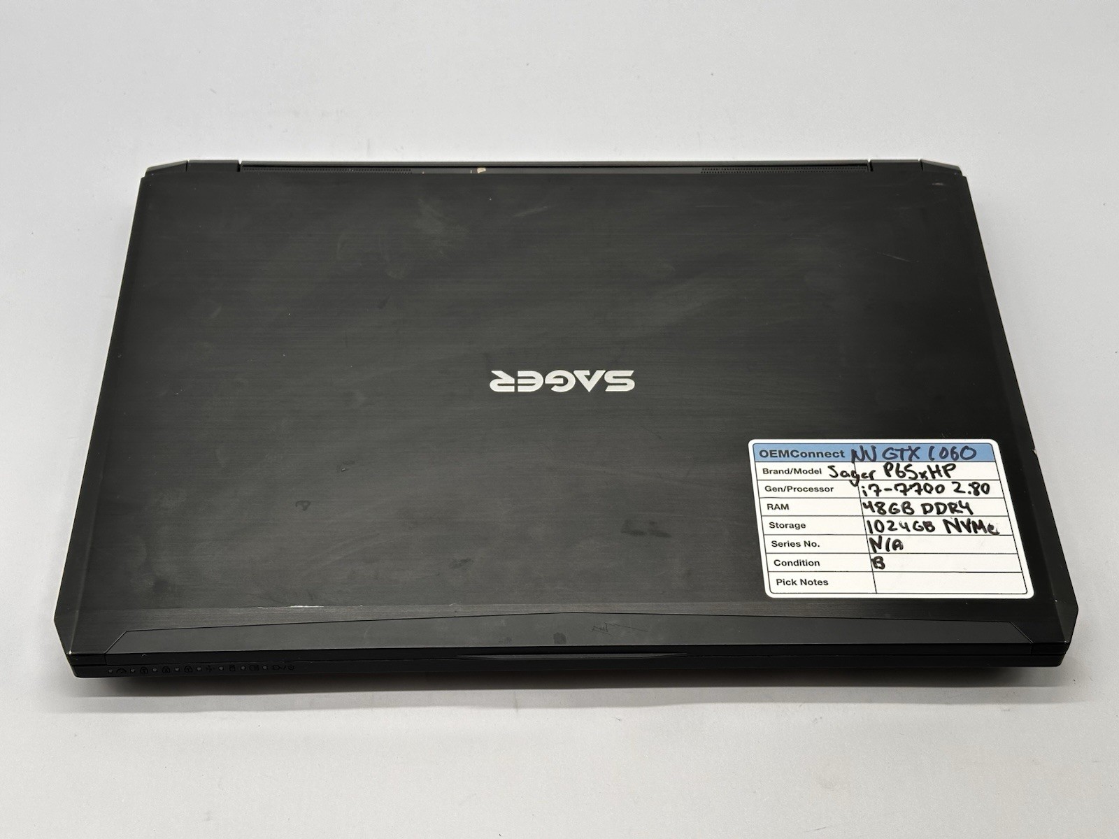 Sager R650HP Gaming Laptop, i7-7700HQ, 2.80GHz, 48GB, 1TB NVMe, No OS/Charger