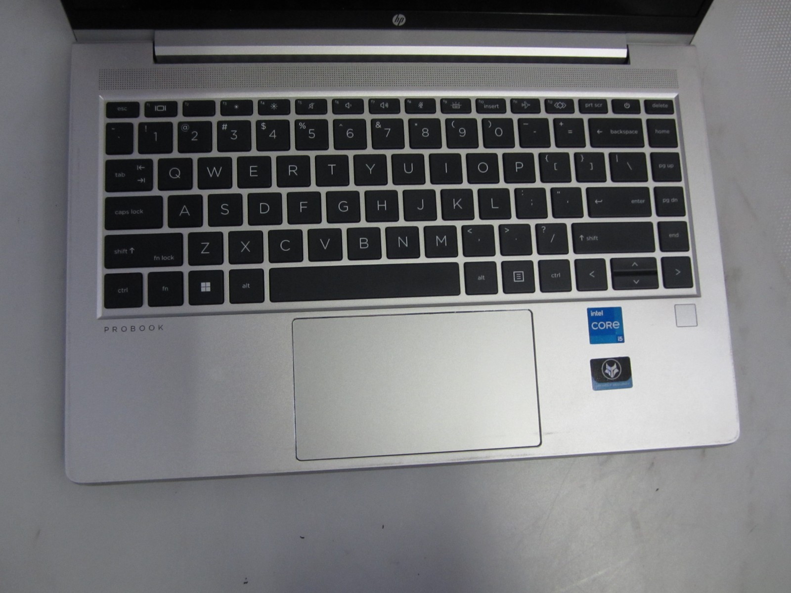 HP ProBook 440 G9 14″ i5-1235U 3.90GHz 16GB 256GB M2SSD UBUNTU LAPTOP + AC