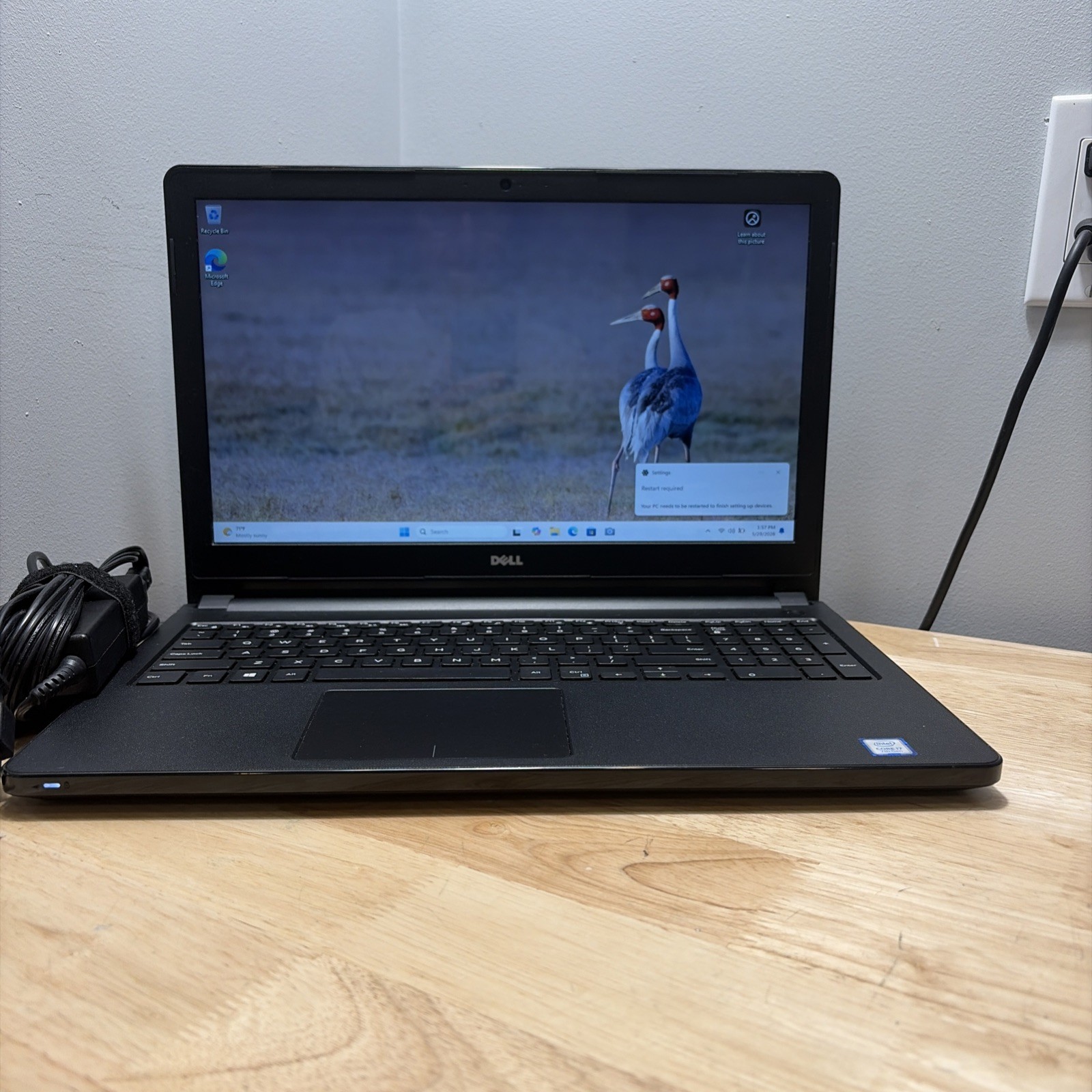 Dell Inspiron 5566 15.6” Core i7-7500u 2.7ghz 8gb 512GB SSD WCam Touch W11 Cord