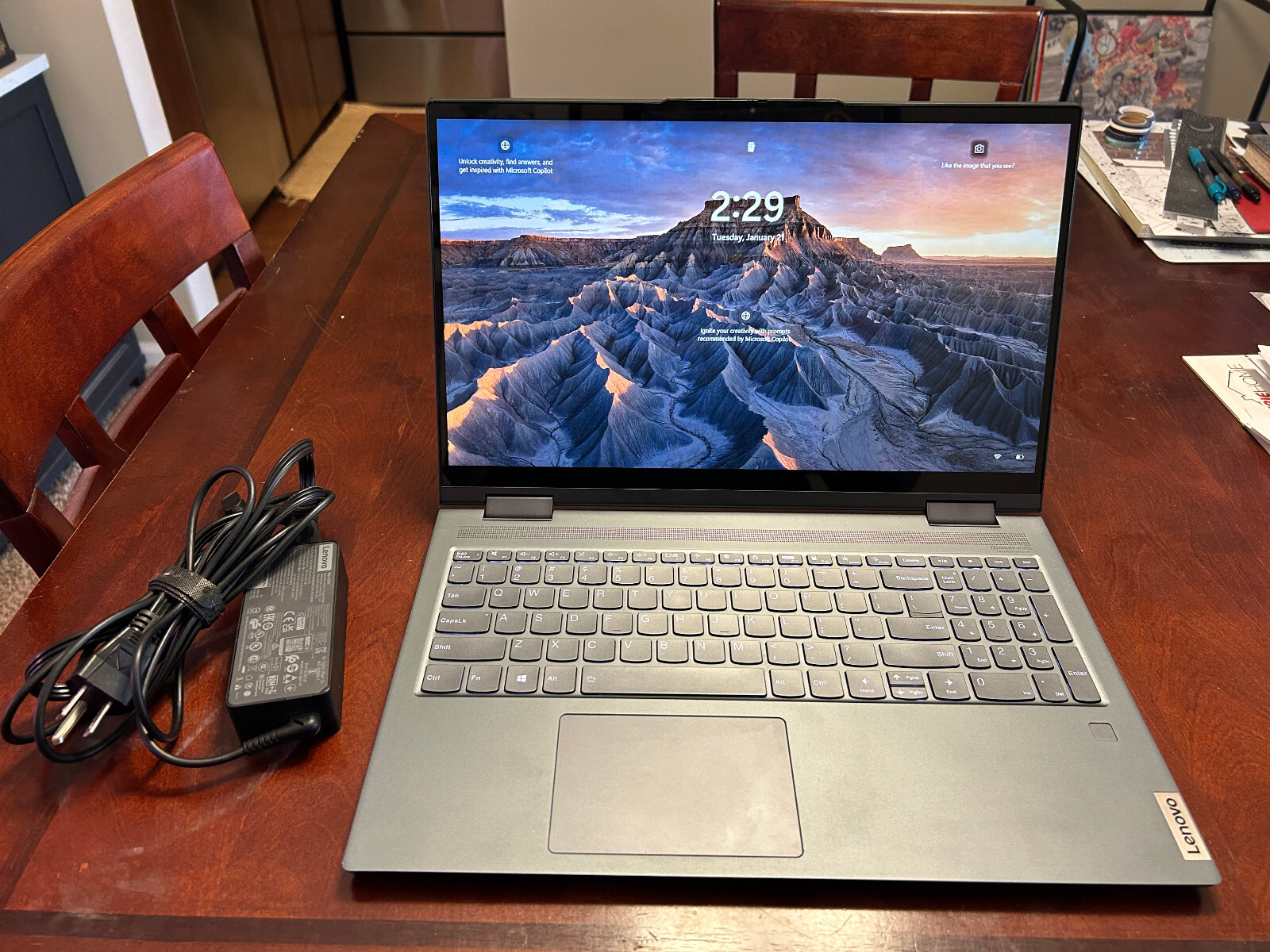Lenovo IdeaPad Yoga 7-15ITL5 – i5-1135G7 – 8GB RAM – 256GB SSD – 82BJ001TUS