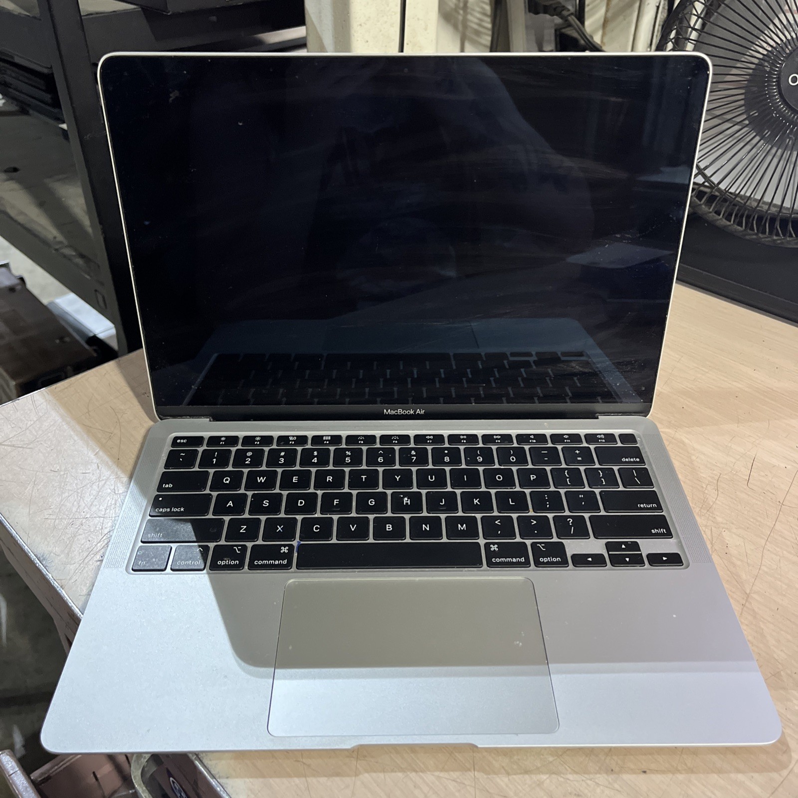 APPLE MACBOOK AIR 13″ SCISSOR,2020 CORE I3-1000NG4 1.1GHZ 8GB RAM 256SSD